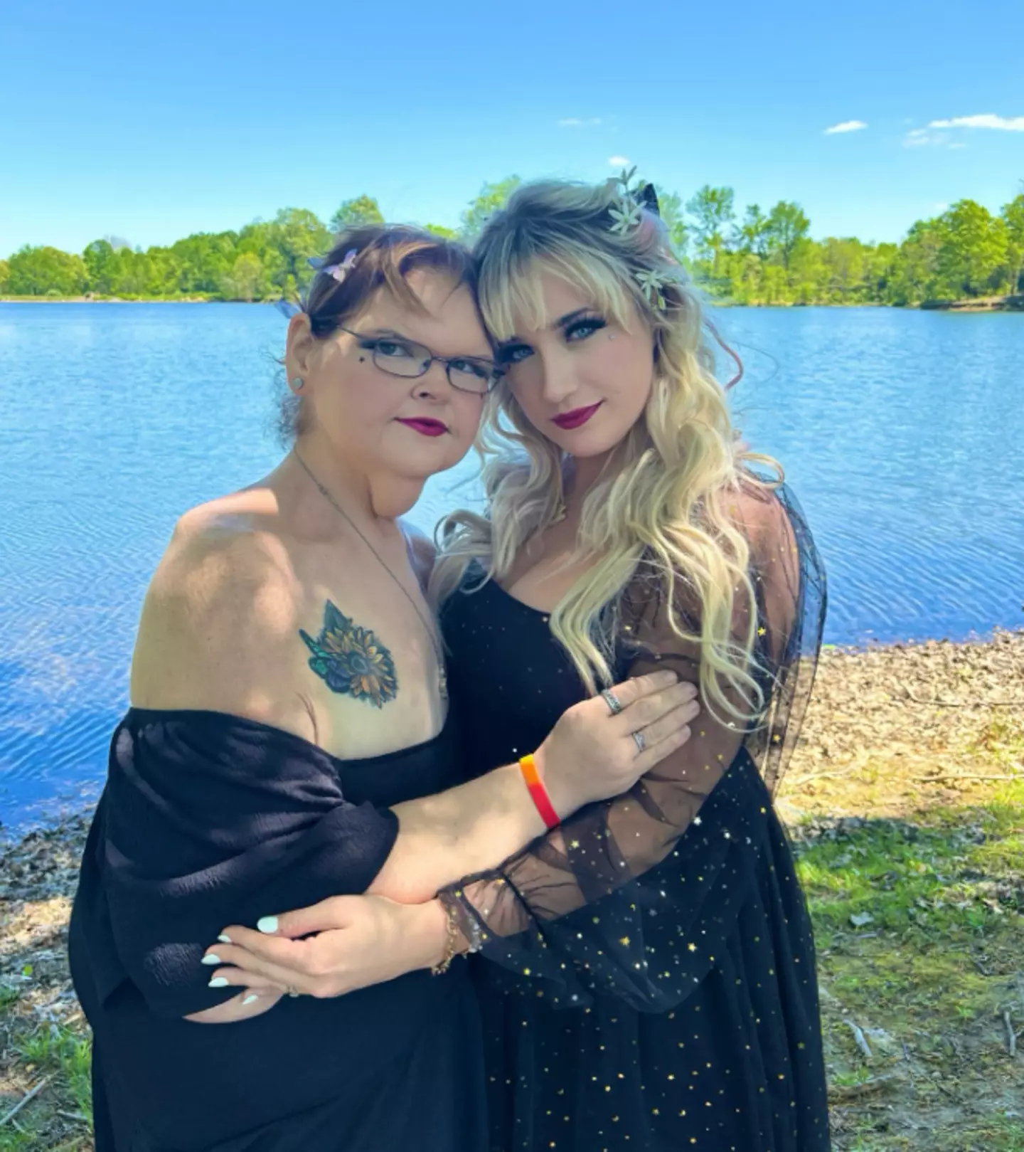 The 37-year-old was seen posing  with her friend and ‘psychic’ Haley Michelle in an Instagram post.(queentammy86/Instagram)