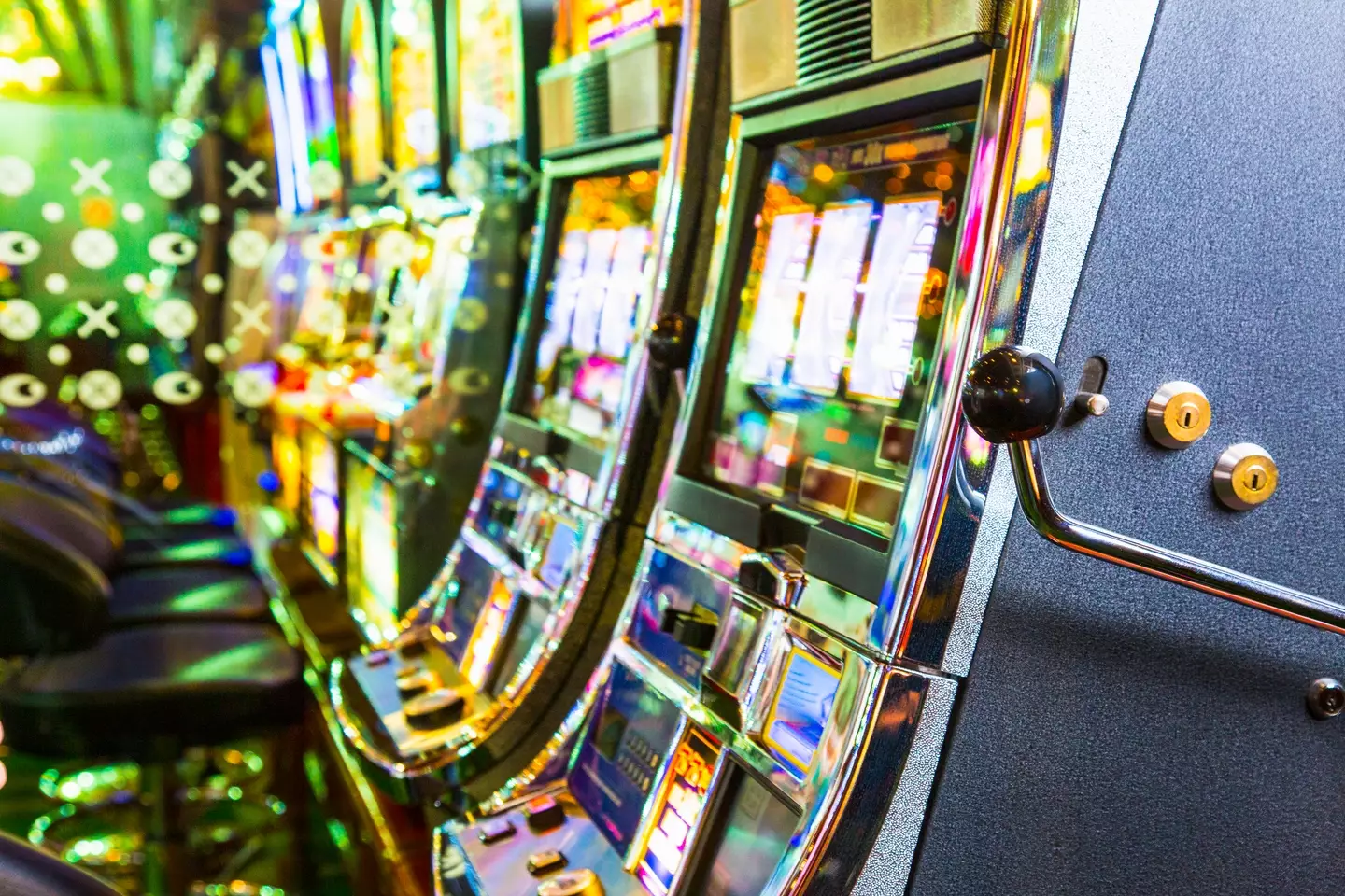 People have won big on the slots.