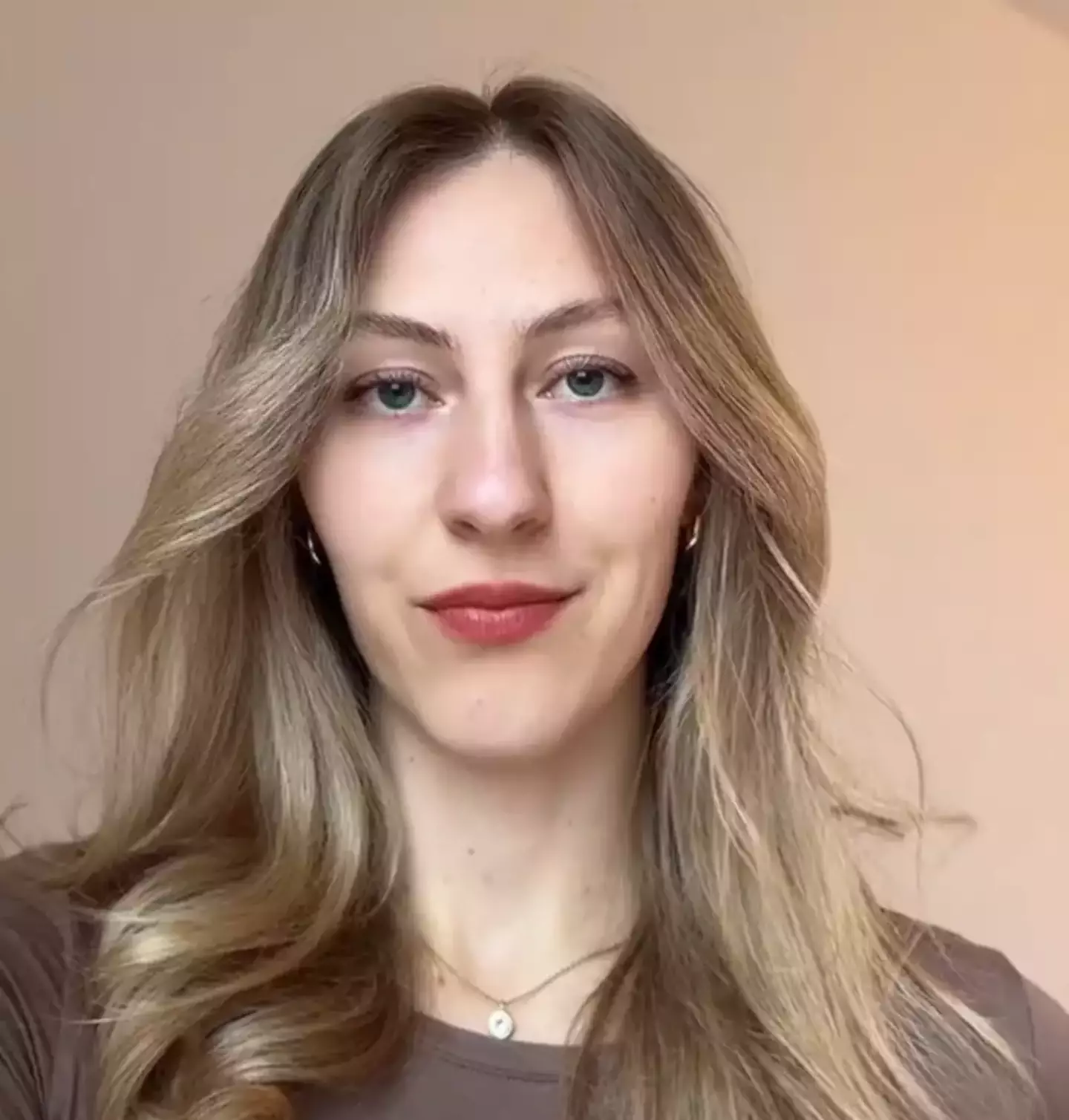 Psychologist Francesa Tighinean has shared five signs somebody doesn't like you (TikTok/@francescapsychology)