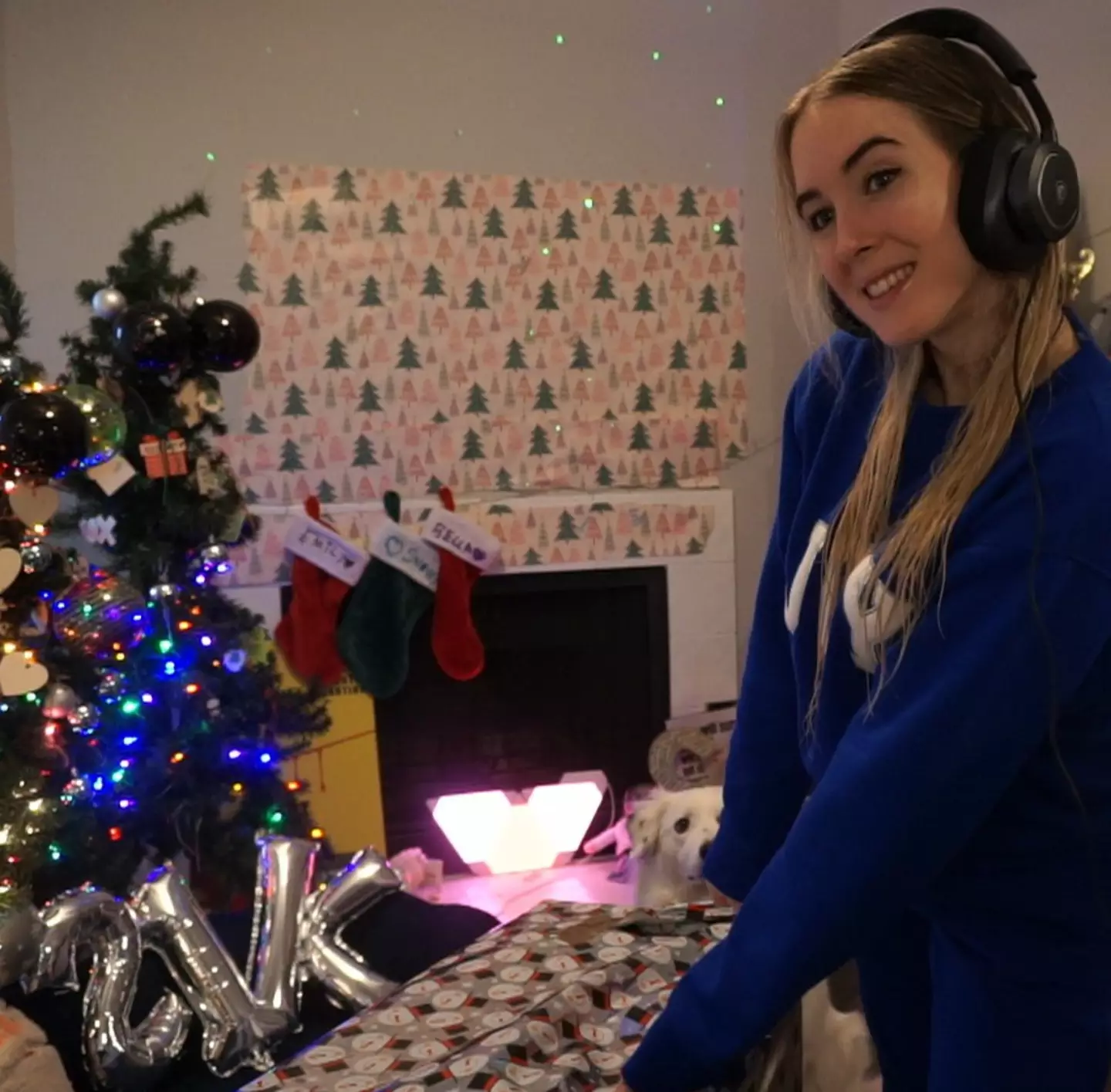 She also has missed Christmases and birthdays (X/@emilycctwitch)