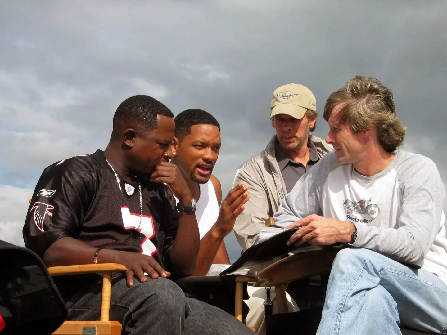 Michael Bay with Will Smith and Martin Lawrence on Bad Boys II.