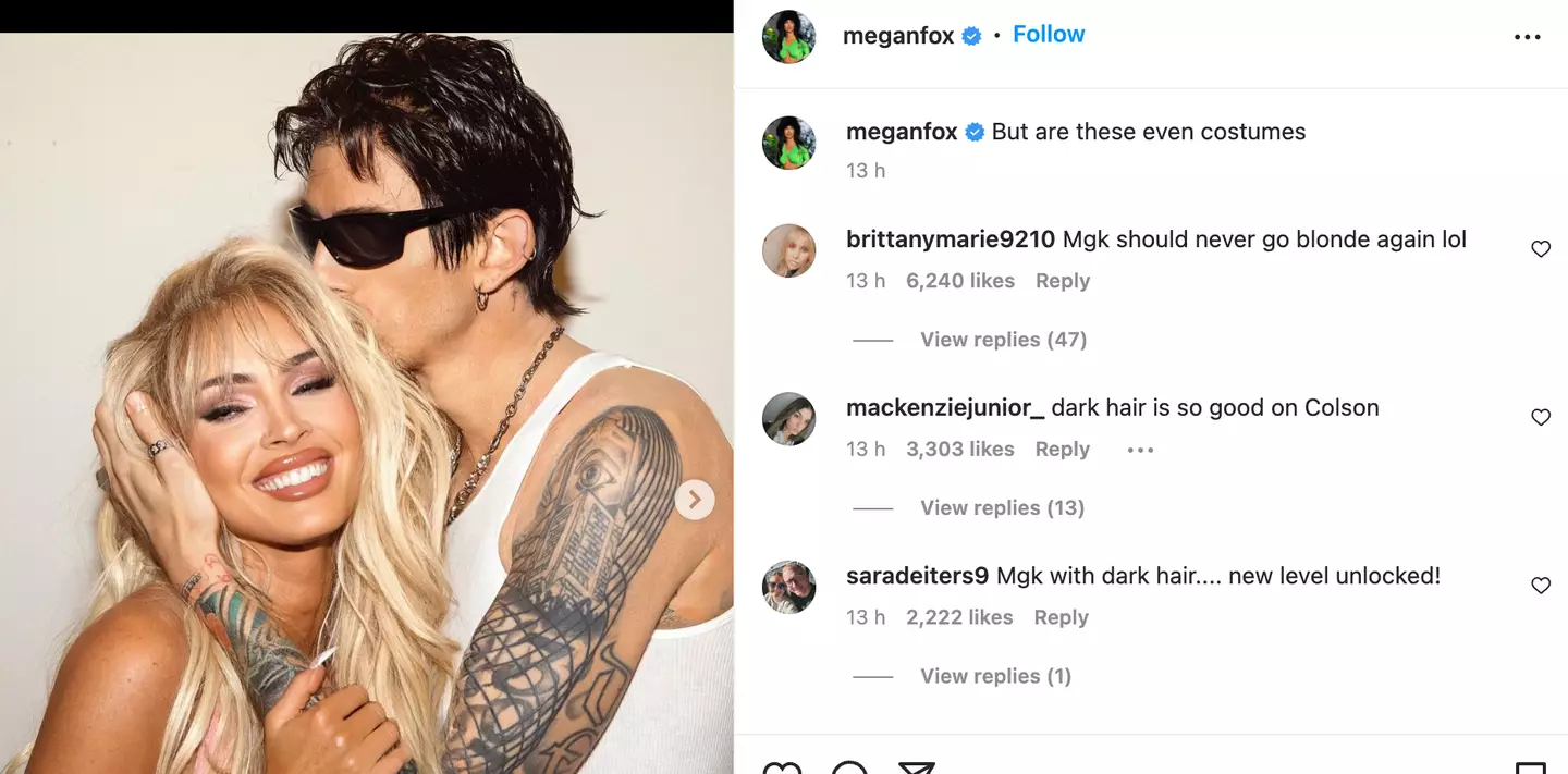 Fox and Kelly mimicked Pam and Tommy in photos.