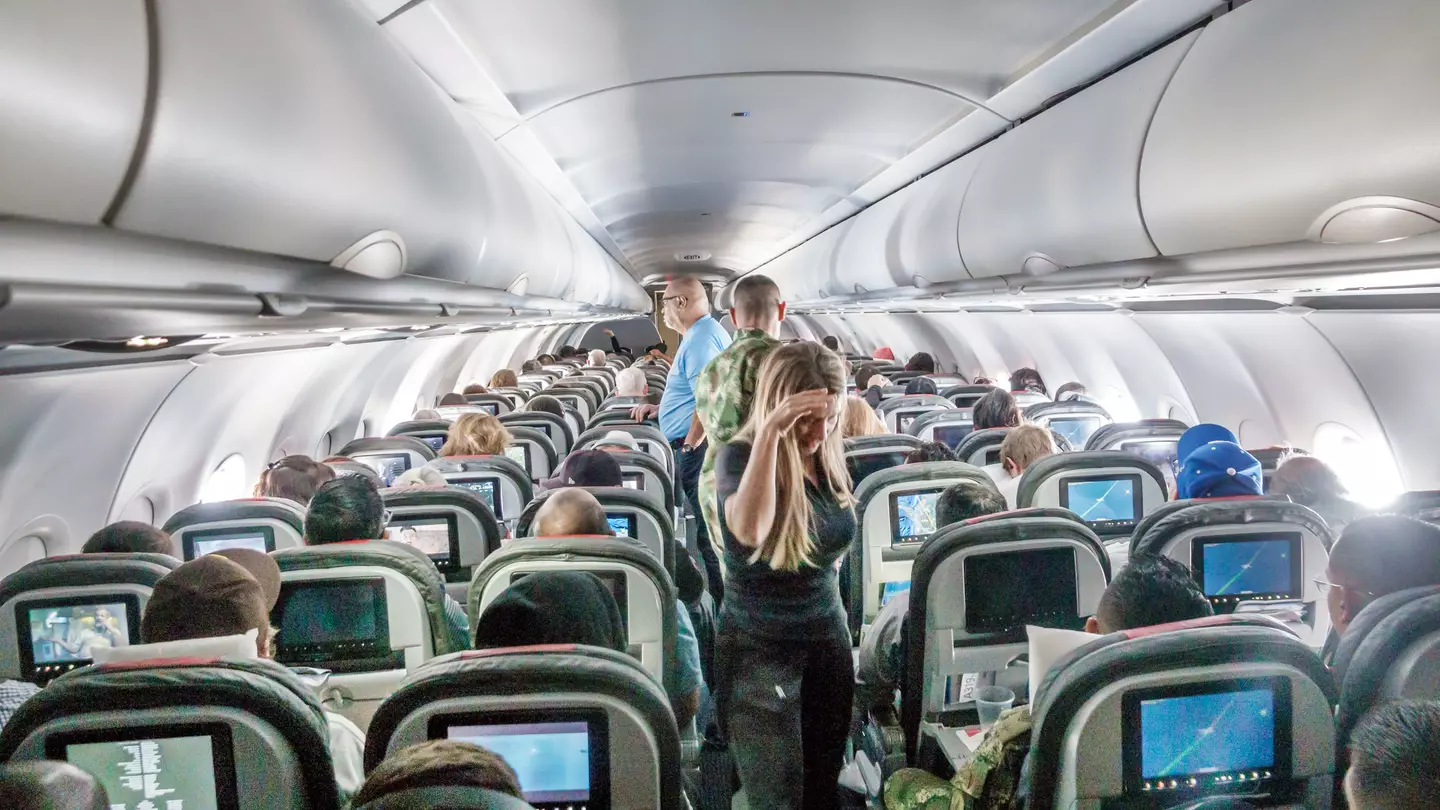 Airline announces controversial new fine for people who take part in common plane habit