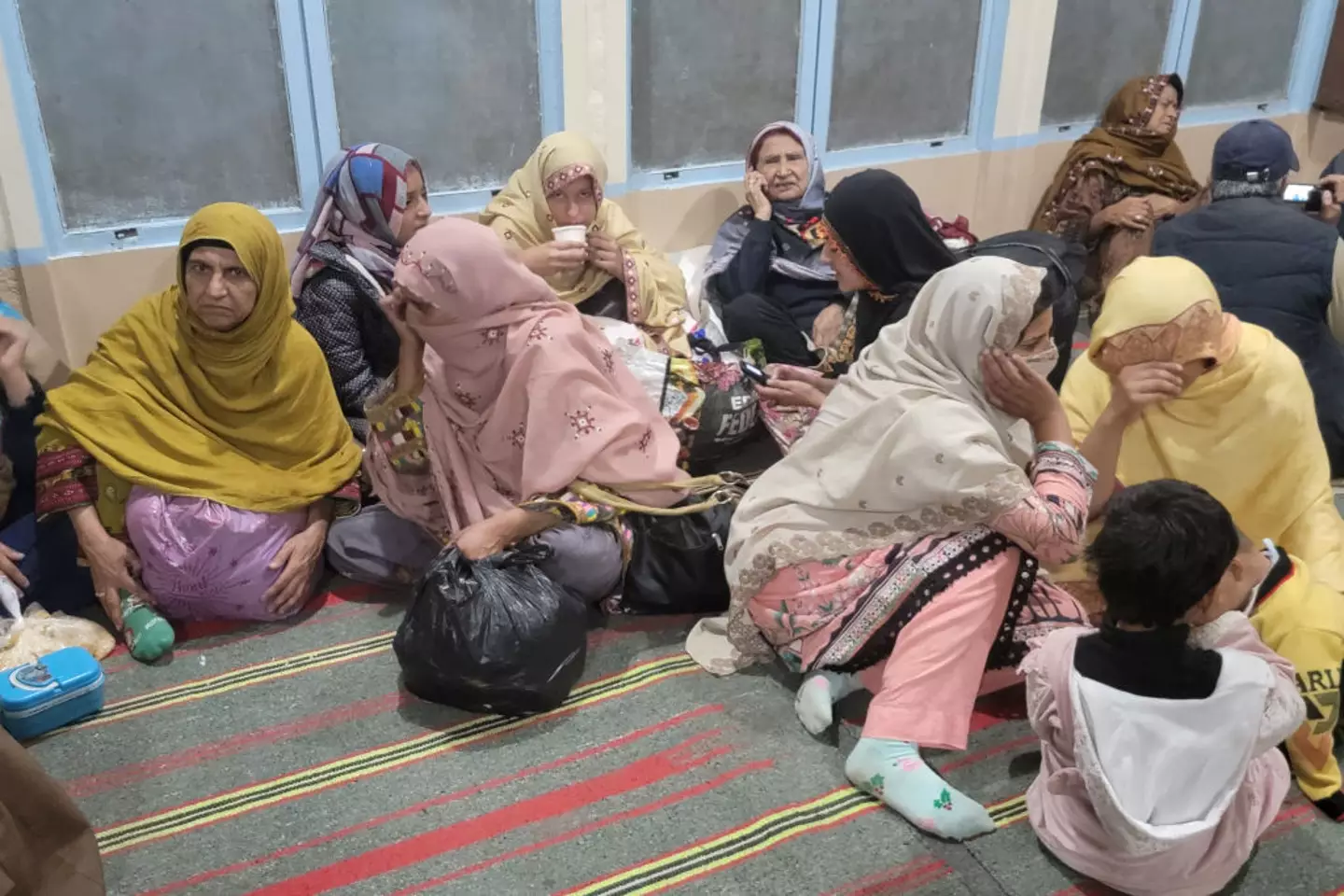 Dozens of passengers have been freed from the train (BANARAS KHAN/AFP via Getty Images)