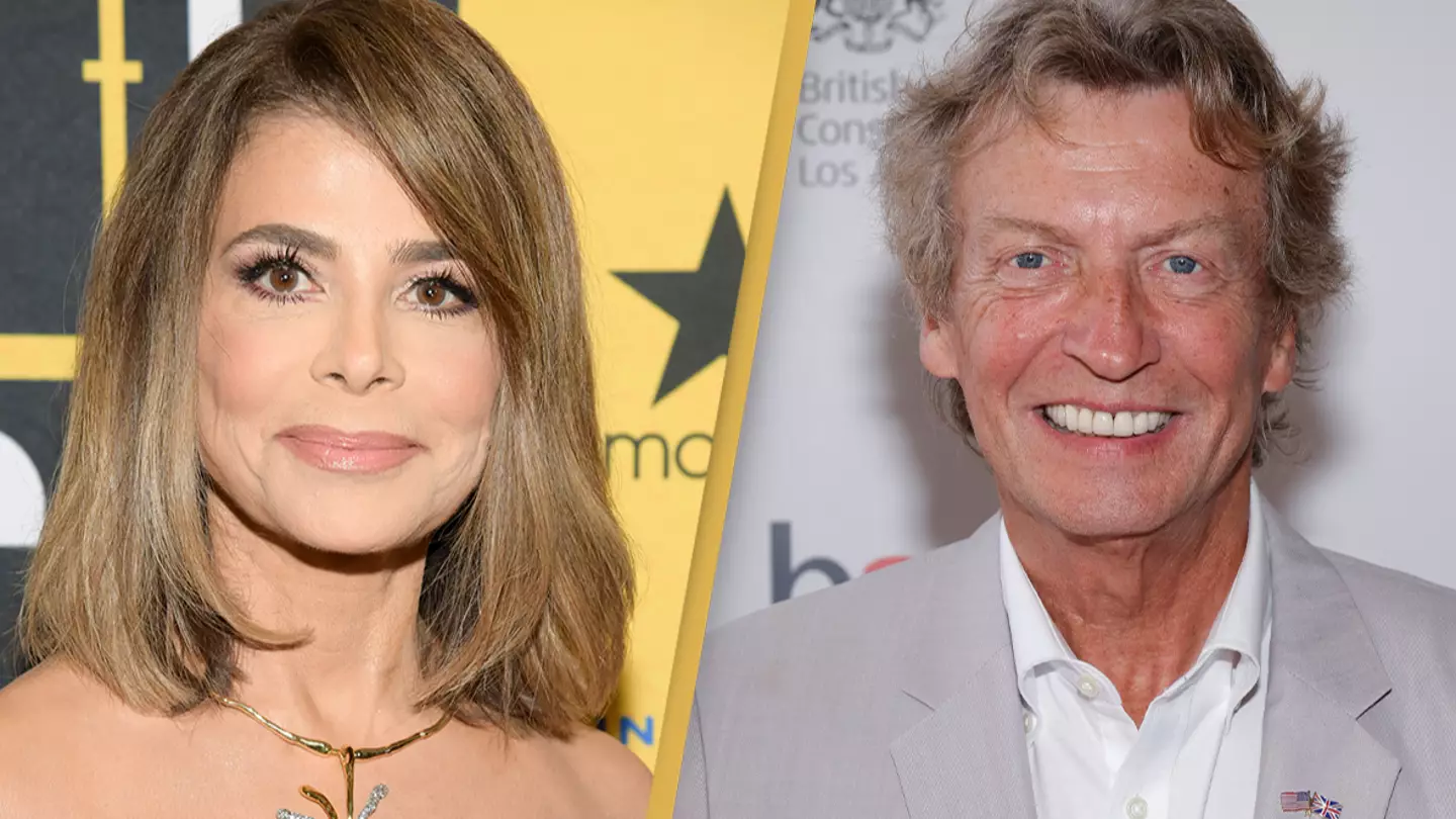 TV star Paula Abdul claims she has messages showing alleged sexual harassment from American Idol producer