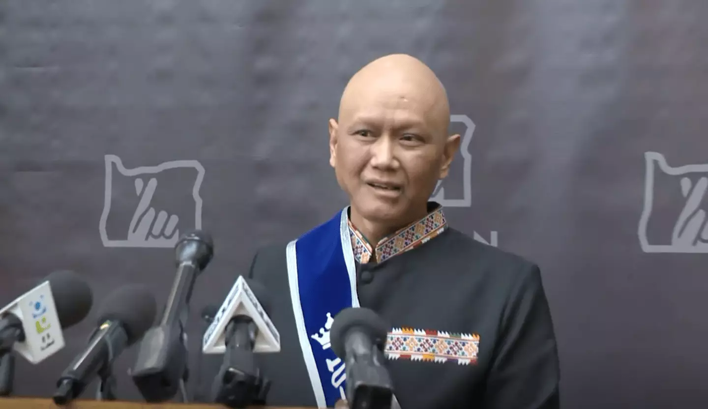 The jacket winner is spending the money on chemotherapy. (NBC)