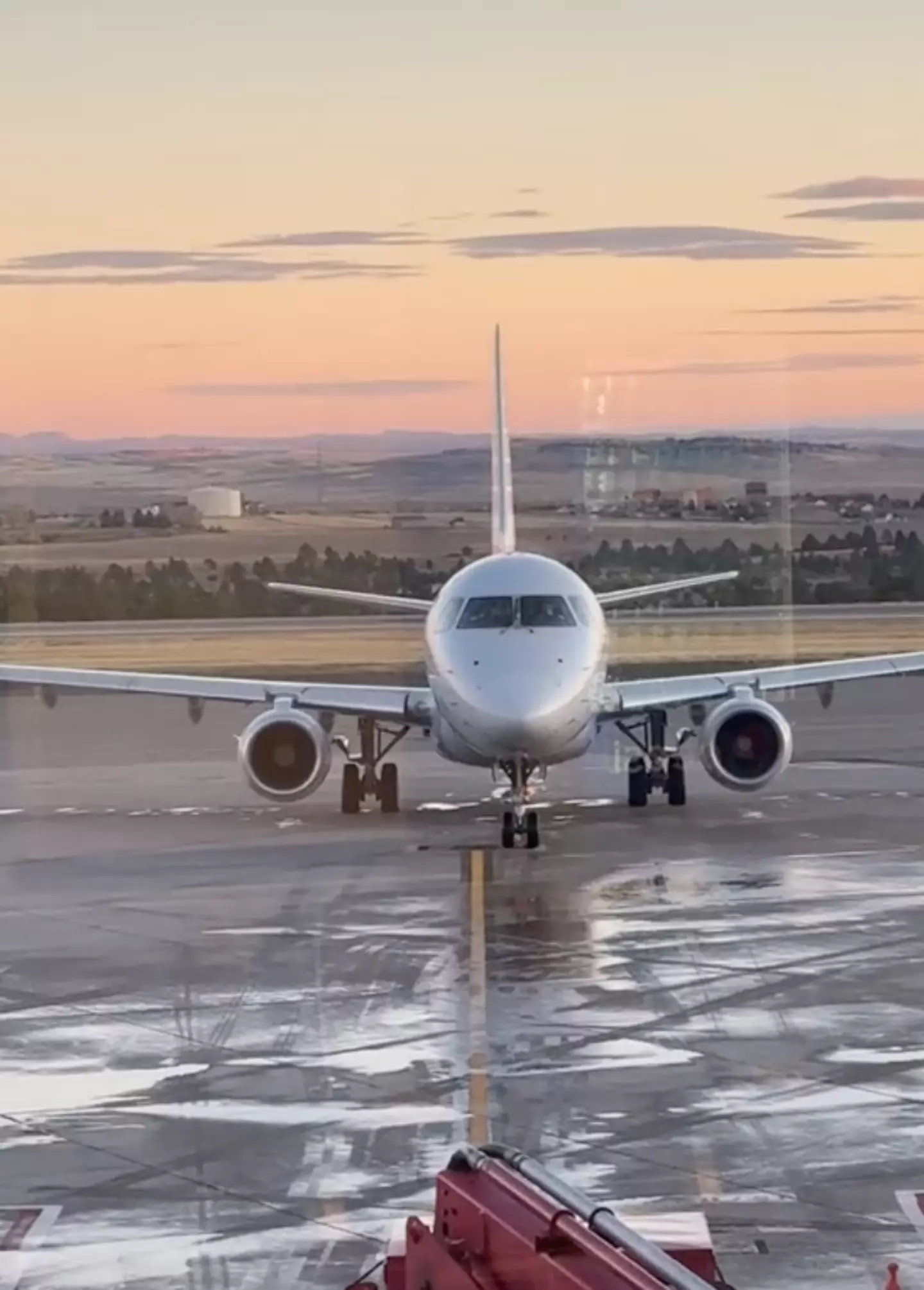 Jaime explained her husband had to get to their destination for 'fire training' (TikTok/ @jaimewystub)