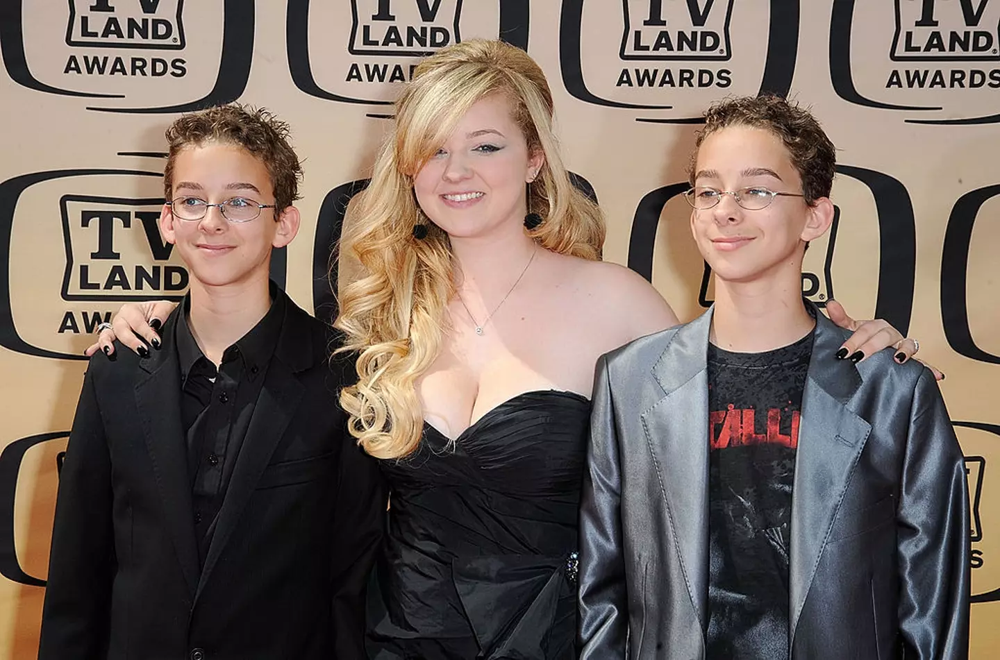 Sawyer, Sullivan and their sister Madylin Sweeten (Michael Kovac/FilmMagic)
