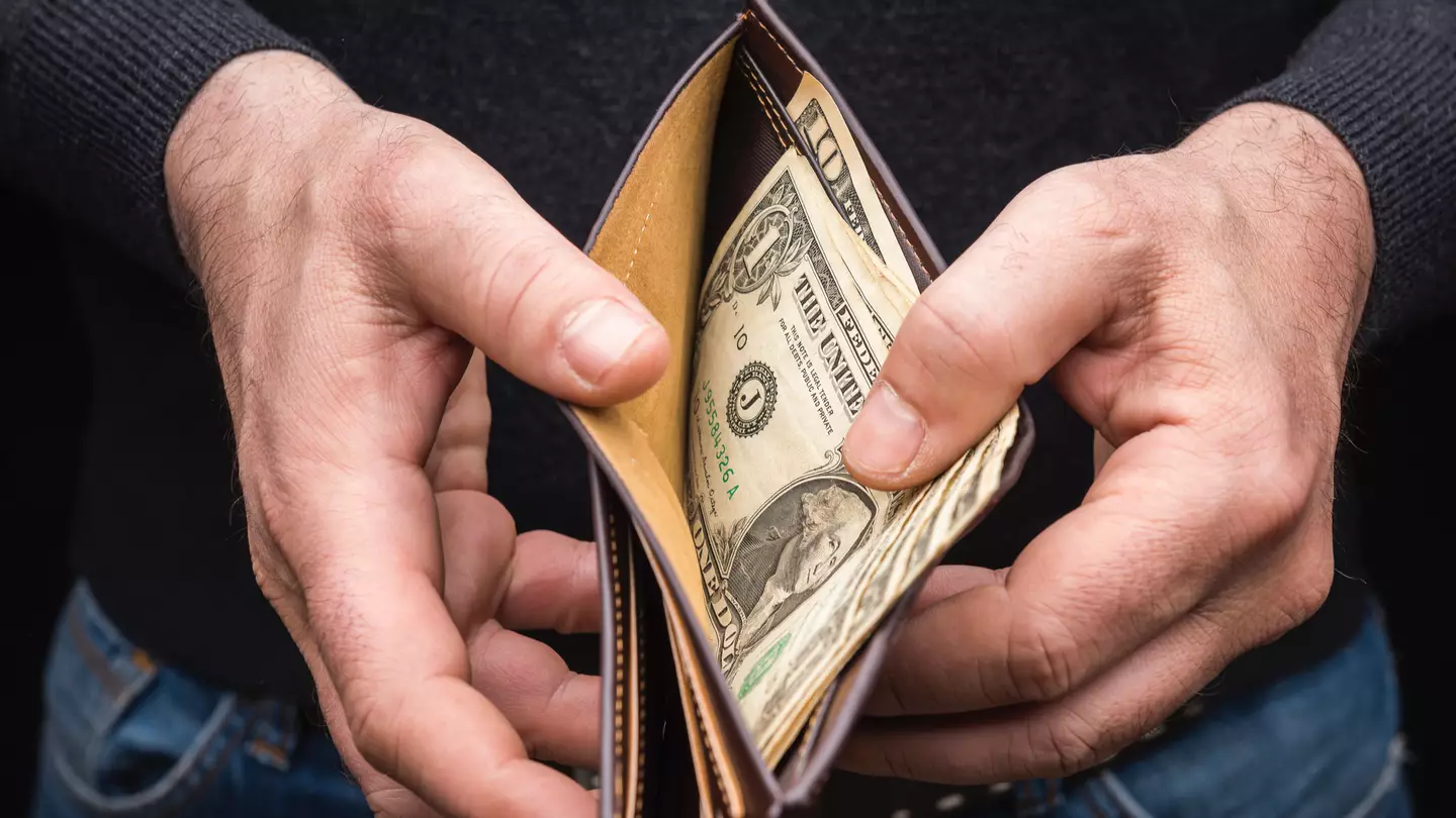One phrase that people claim immediately reveals if someone is rich