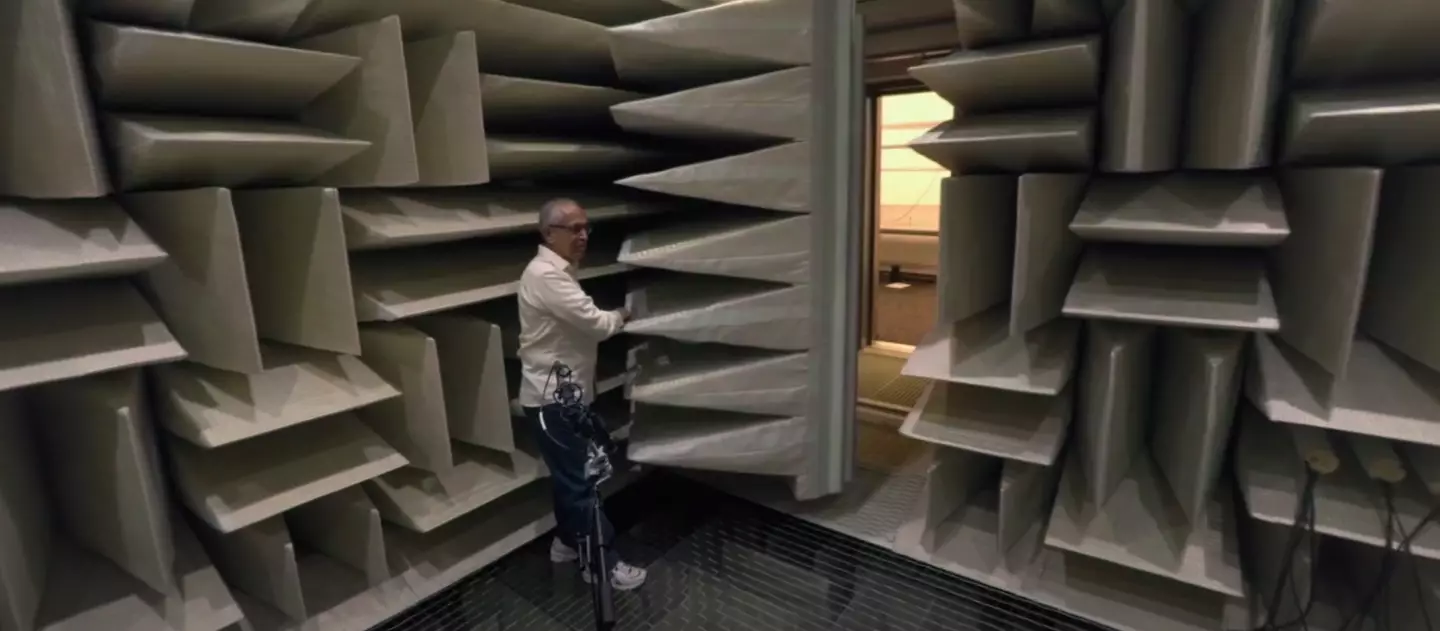 When the door is open, loud heavy metal can be heard from the other room.