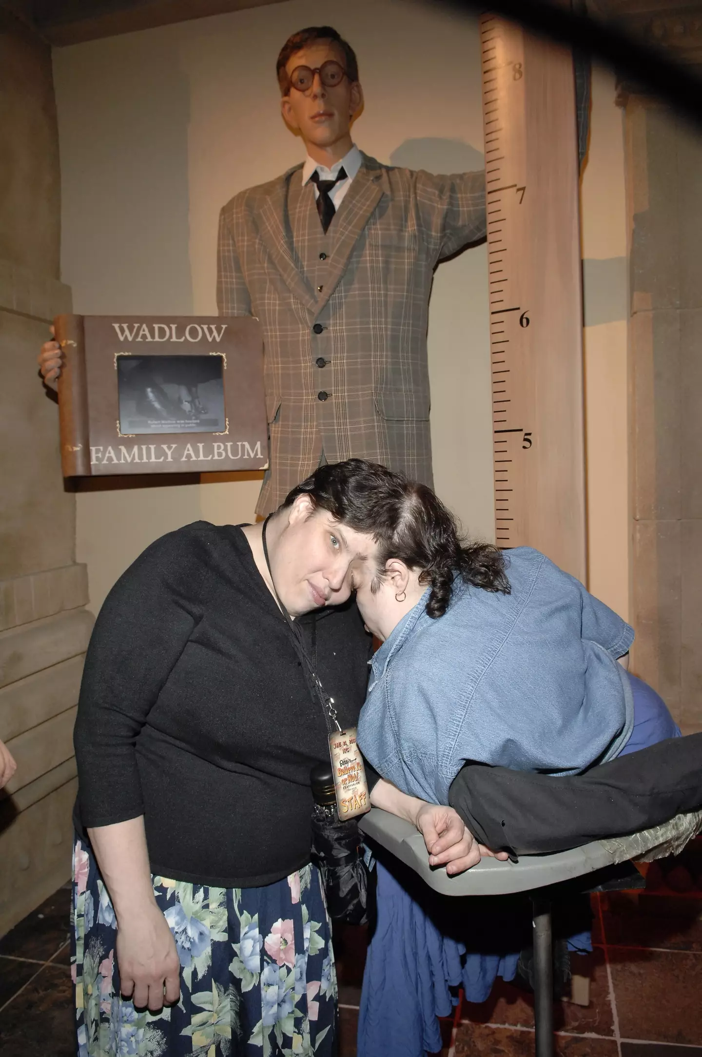 World’s oldest conjoined twins George and Lori have died aged 62 - Life