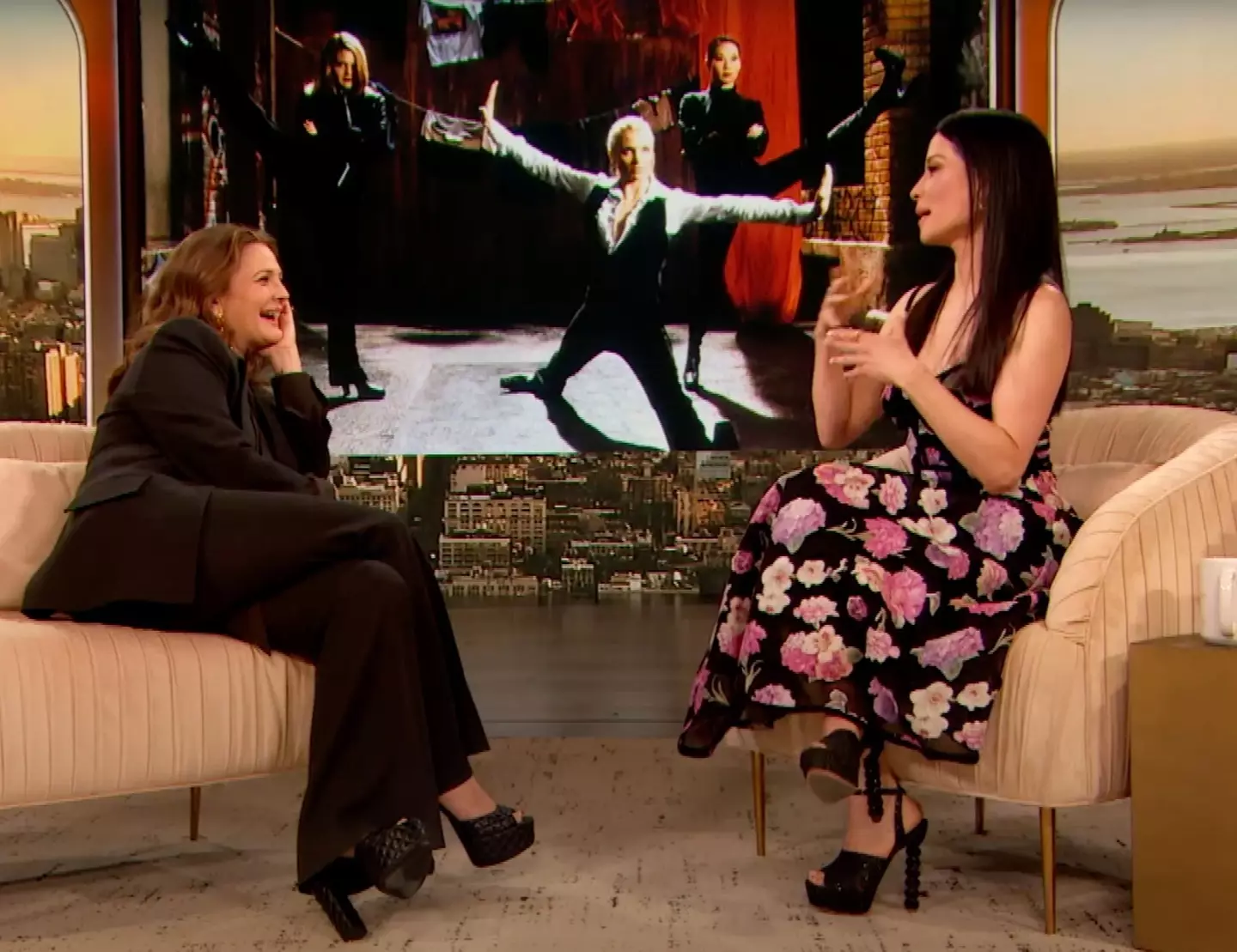 Lui described an old photo of the trio taken on set.