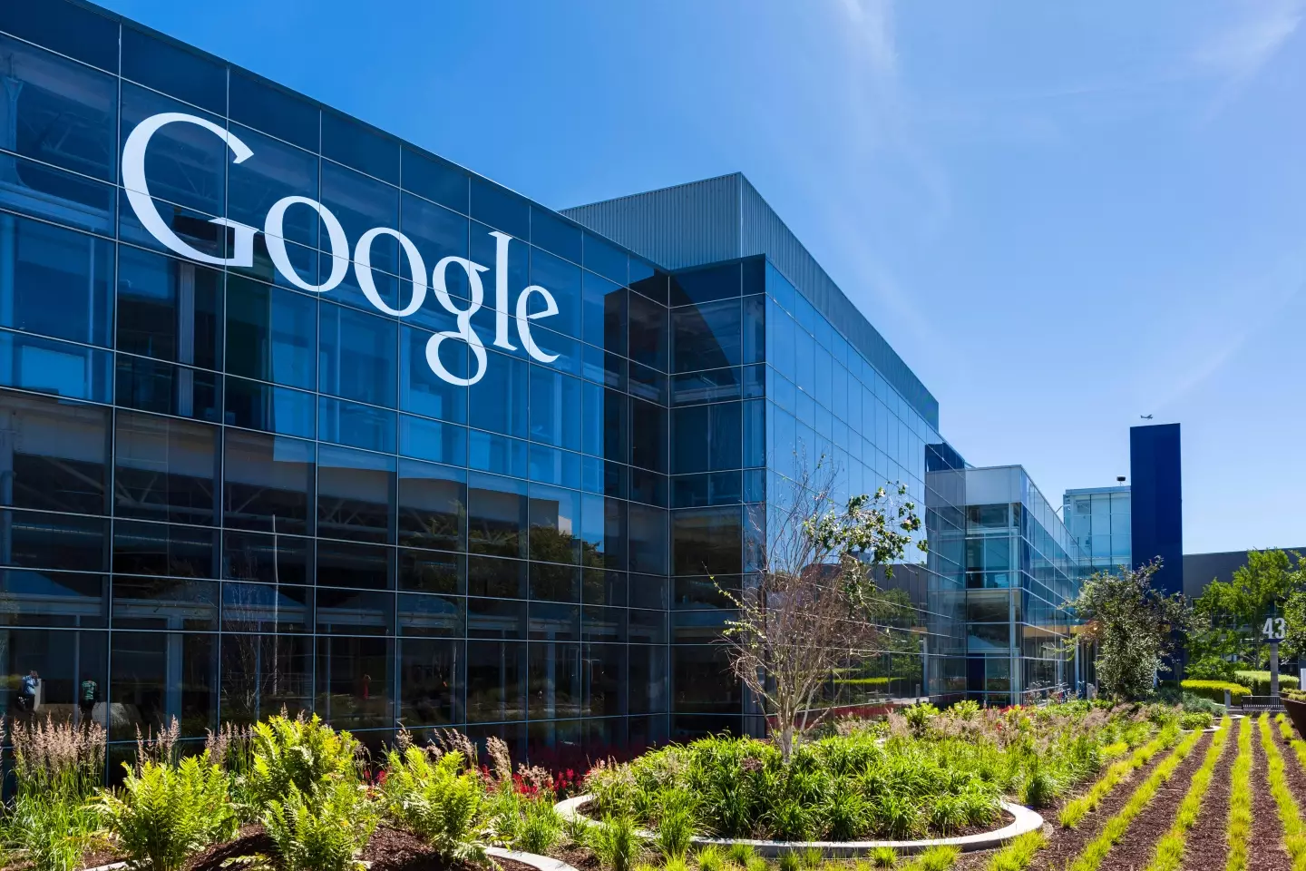 Google has since agreed to a $391.5 million (£330 million) settlement payout with 40 states in the US.