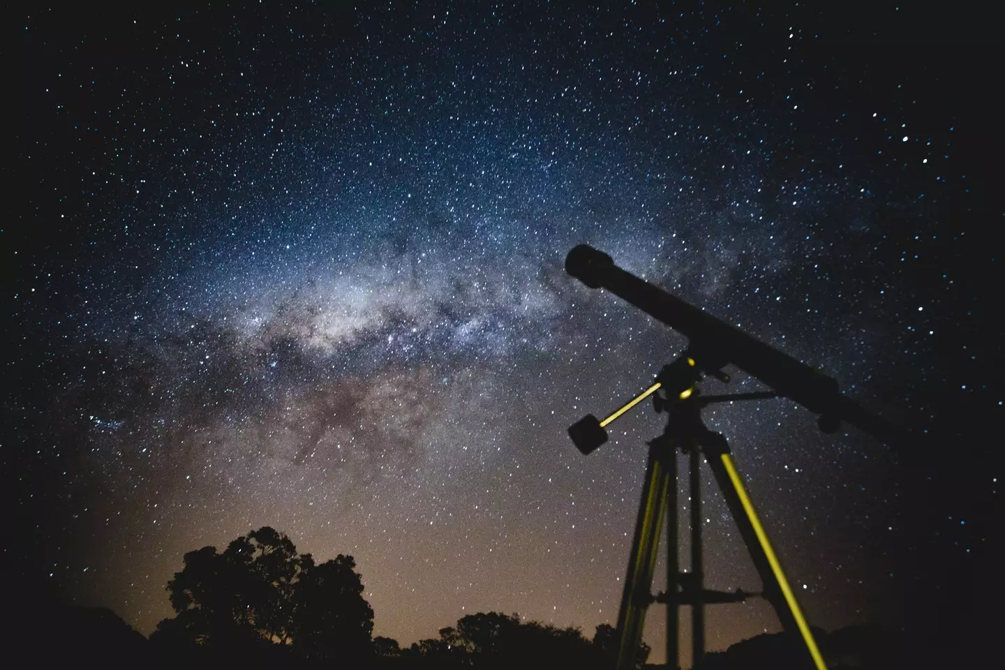 The comet could be seen using a telescope or the naked eye.