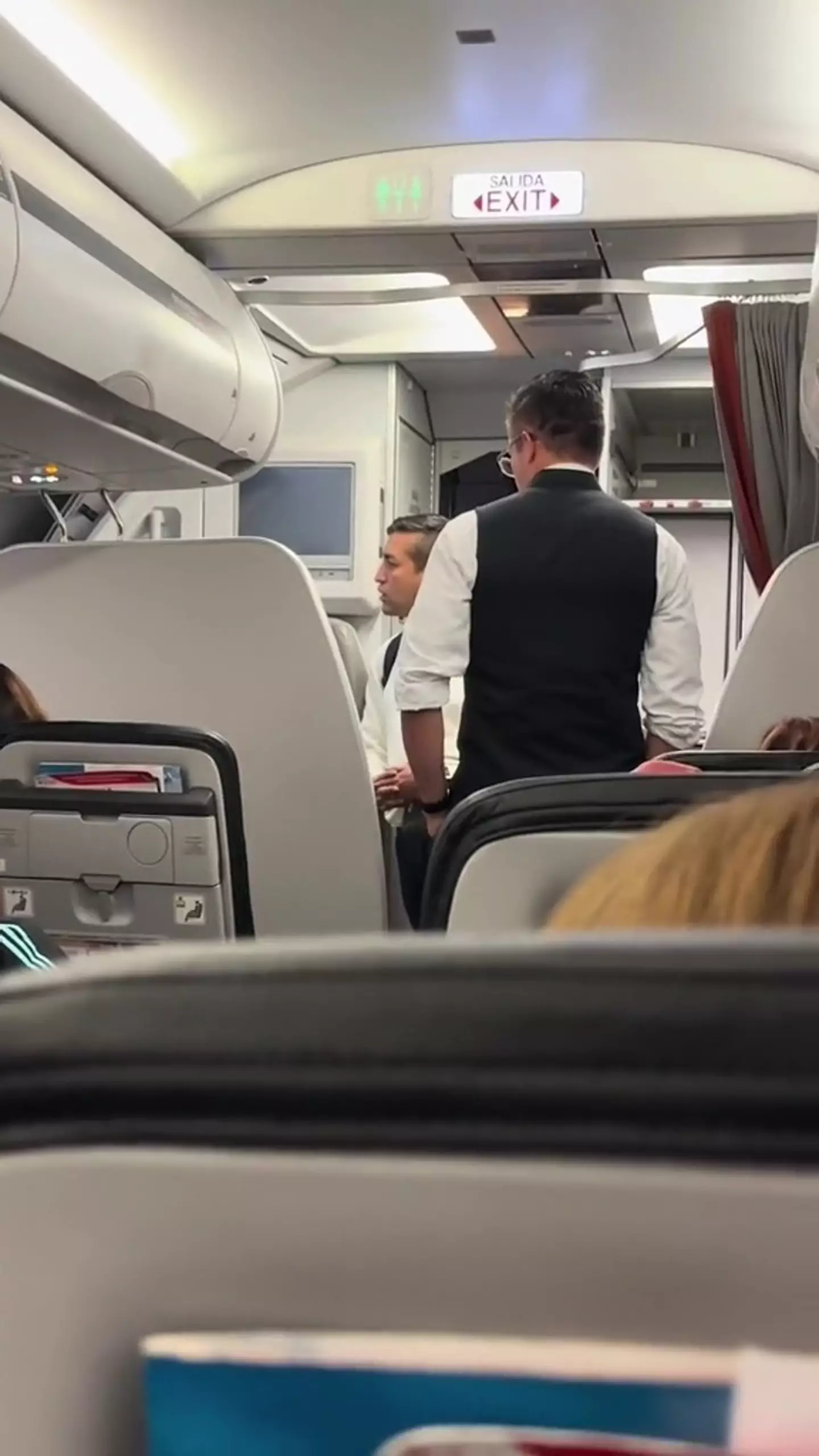 It's believed that the disgruntled passenger eventually made it to the US. (Jam Press)