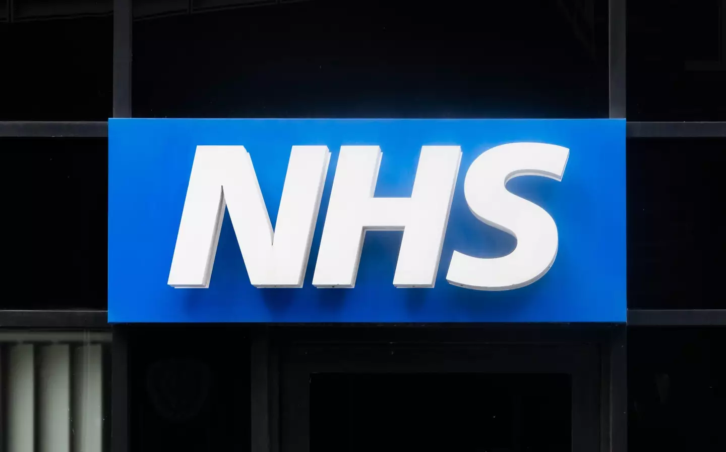 The NHS also lists respiratory diseases as a common cause of death.