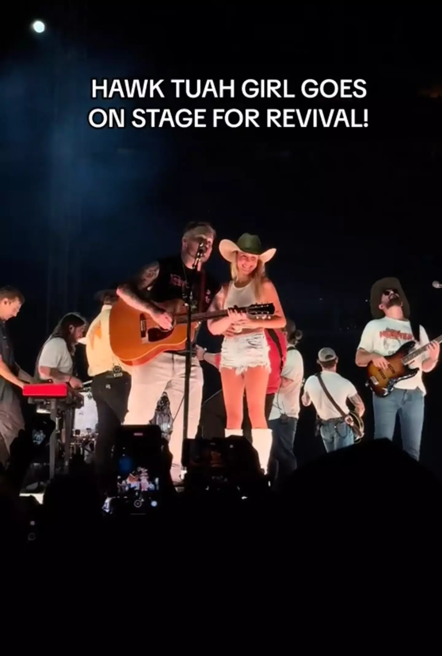 Hailey was spotted on stage with country star Zach Bryan. (zachbryanarchive/TikTok)
