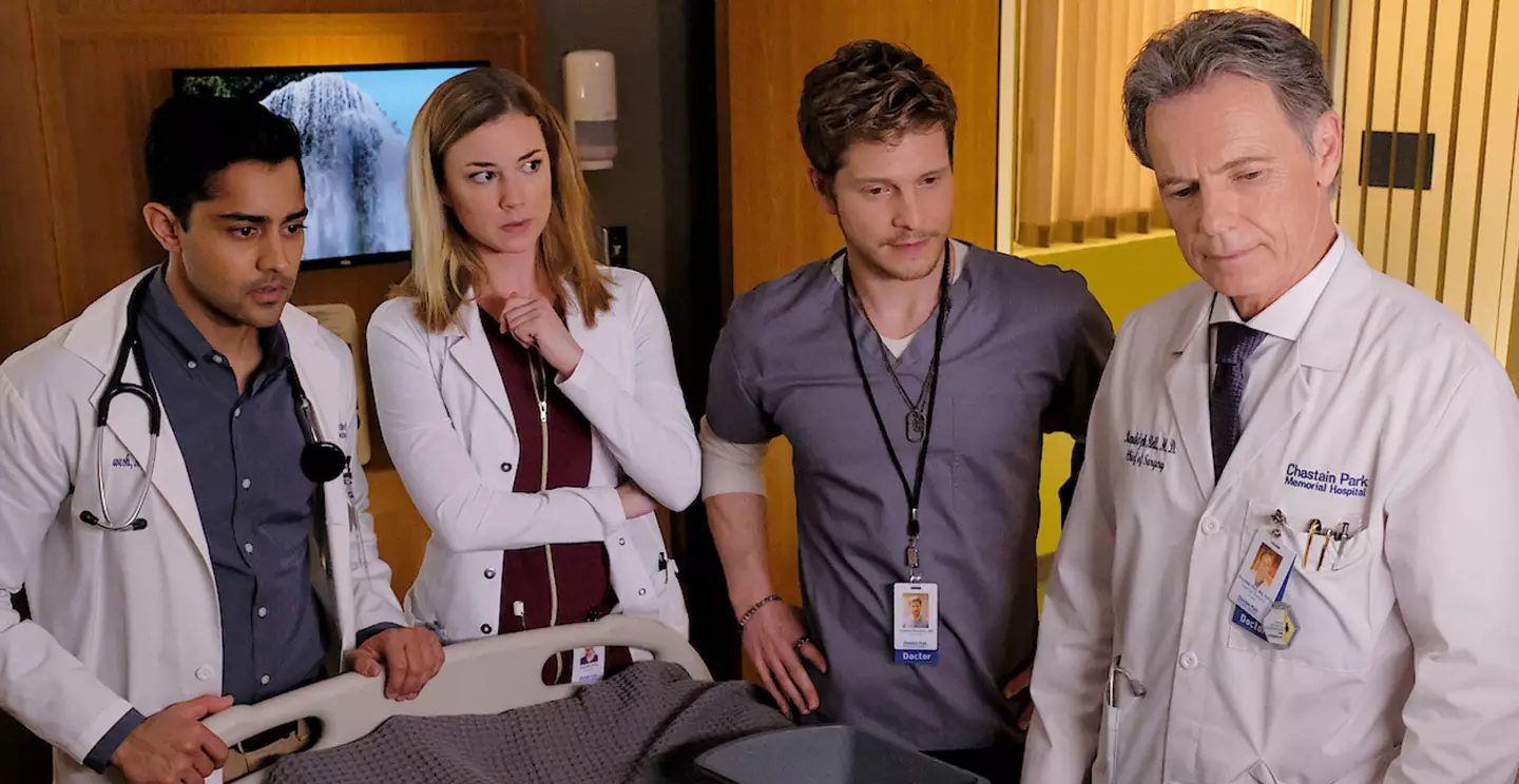 Emily VanCamp, Matt Czuchry Manish Dayal and Bruce Greenwood star in The Resident.