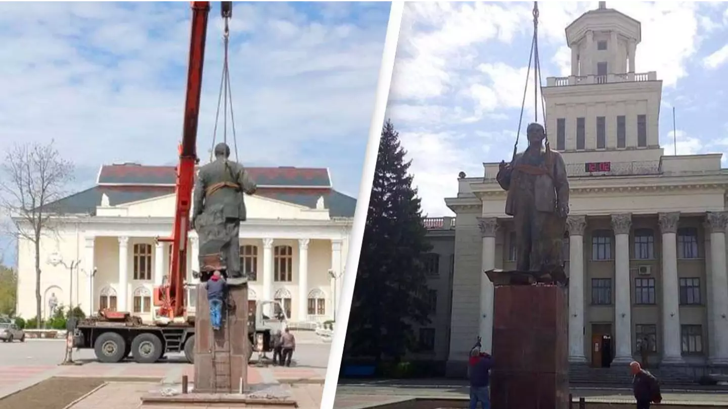 Russian Forces Set Up Statue In Newly Occupied Ukrainian Territory