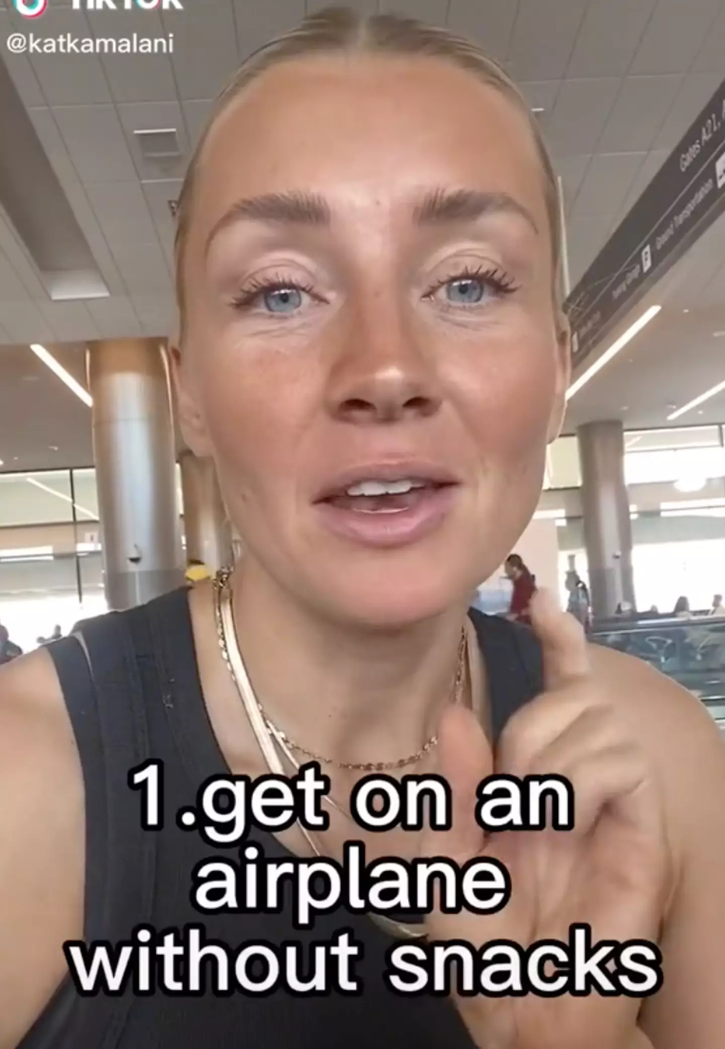 You might want to forgo caffeine on your next flight. Maybe just stick to booze?