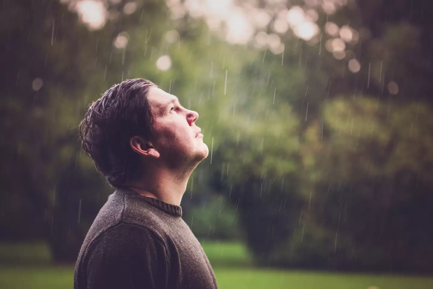 Can you 'catch' a cold from having wet hair outside? No. (Getty Stock Images)