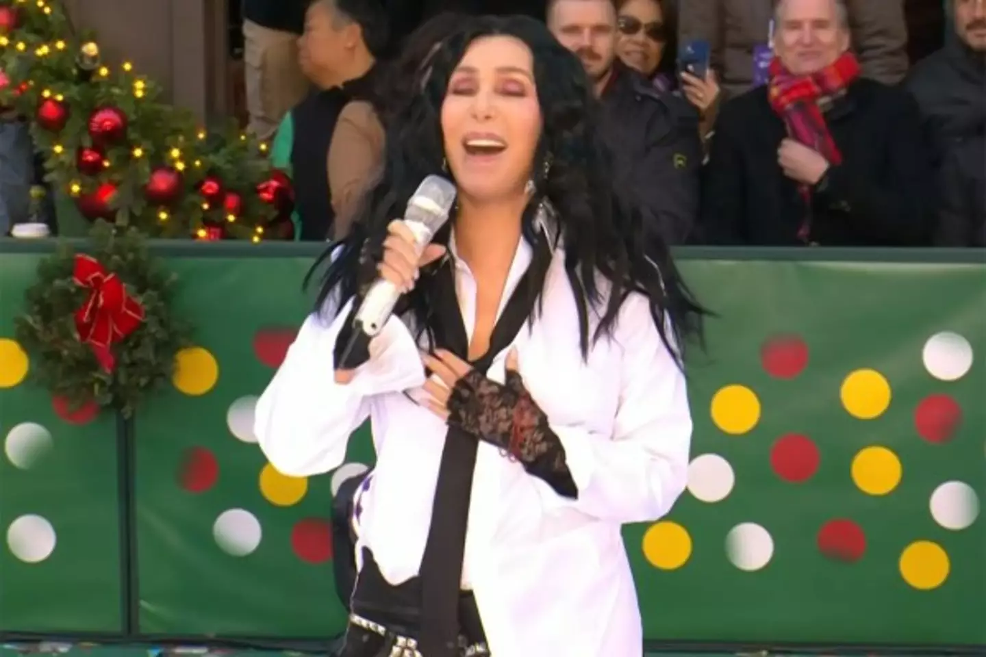 The 'Believe' star sang a festive tune from her new Christmas album.