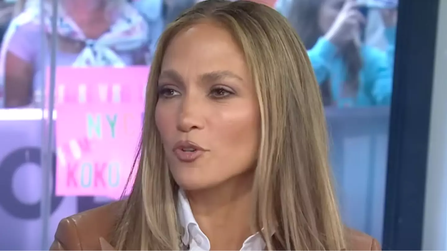 Jennifer Lopez calls out interviewer after being asked uncomfortable question about Ben Affleck divorce