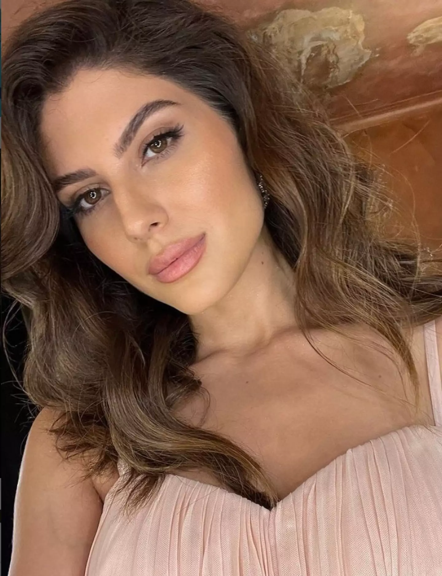 Elnaaz Norouzi took to Instagram on Monday in support of the movement.