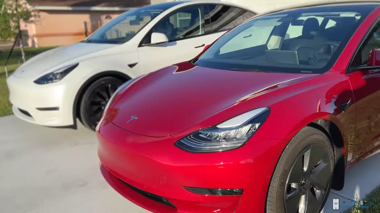 A YouTuber and his wife got matching Teslas (Mac's Tech Toy Box/YouTube)