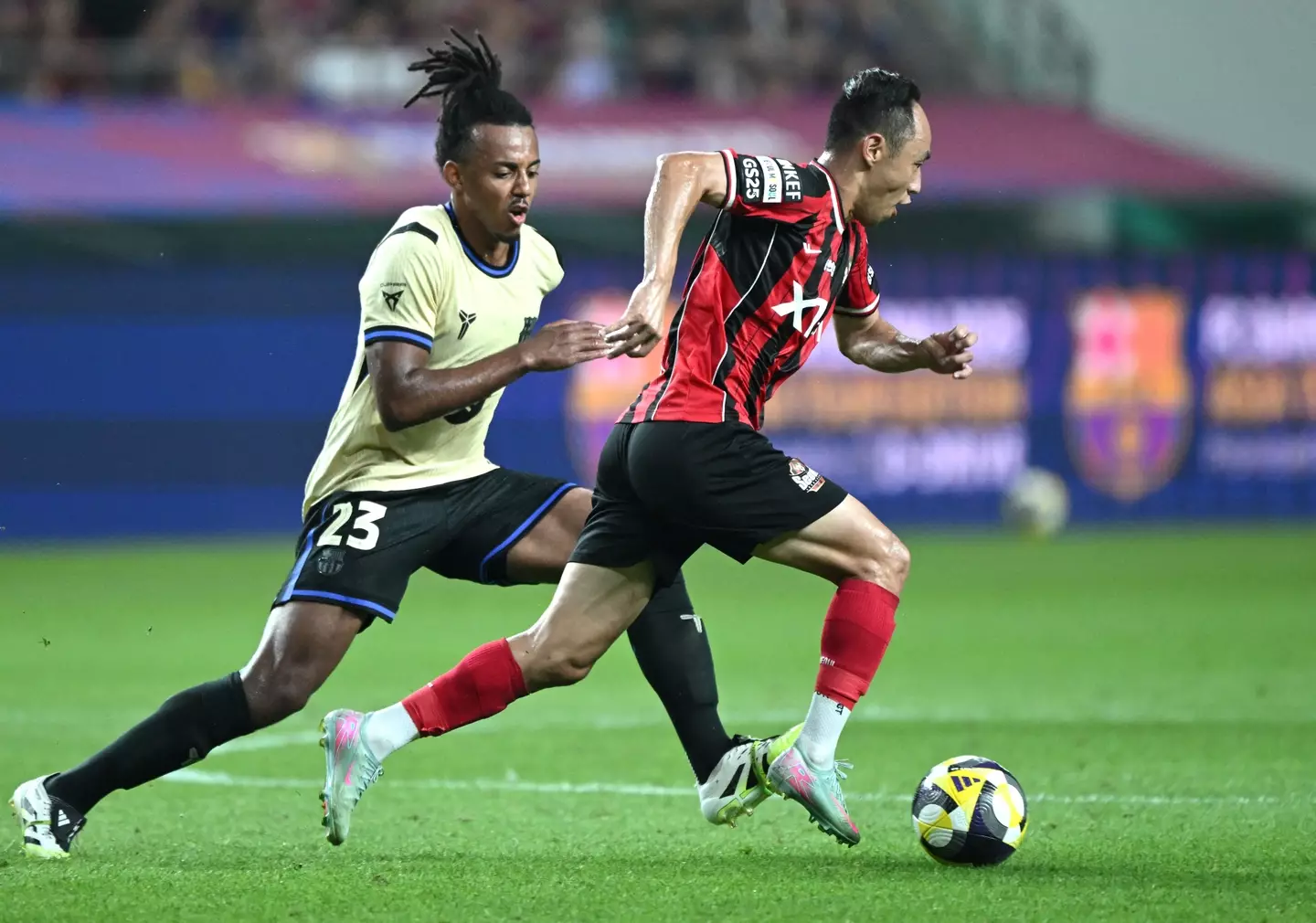 Jules Kounde in pre-season action for Barcelona. Image: Getty