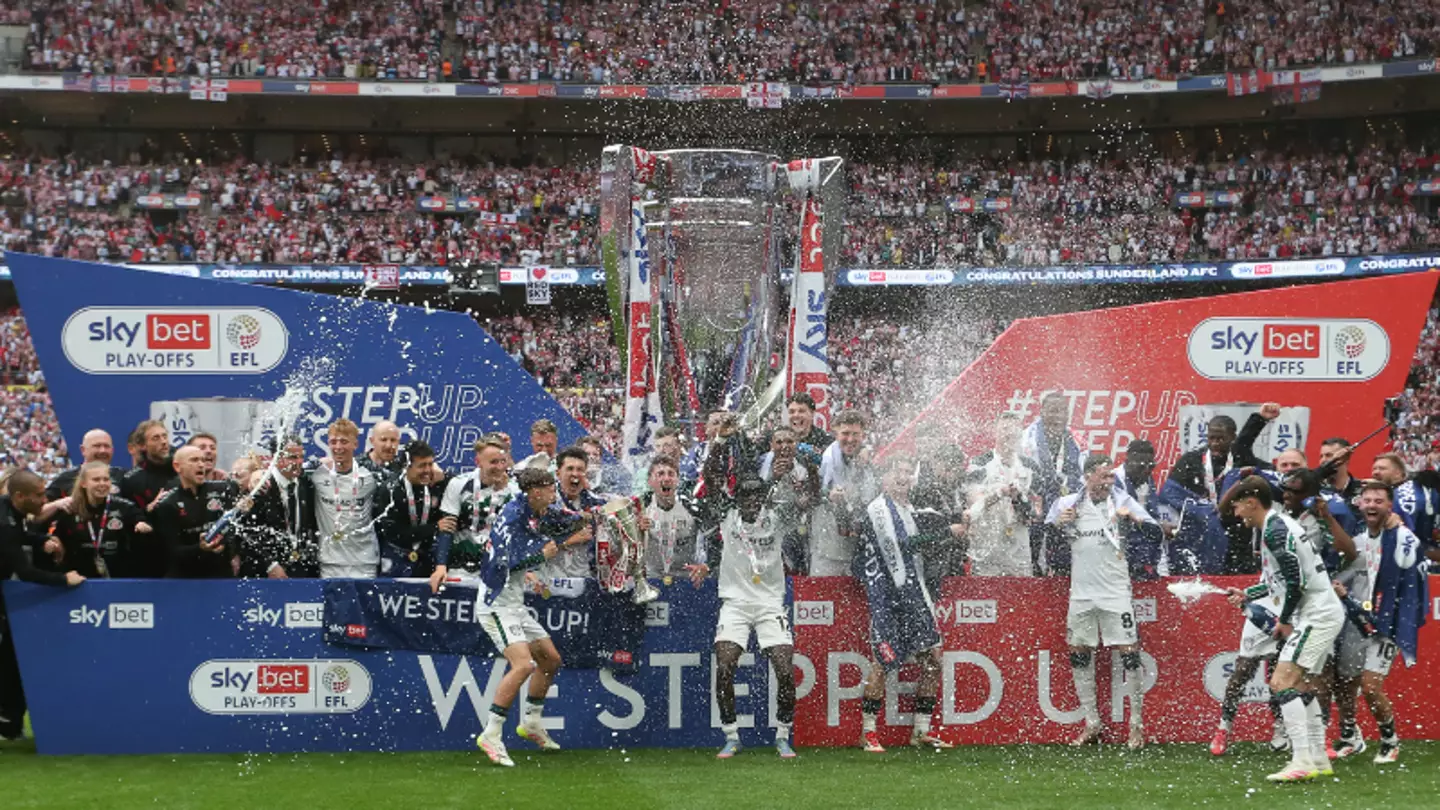 Sunderland announce club record signing just weeks after being promoted to the Premier League