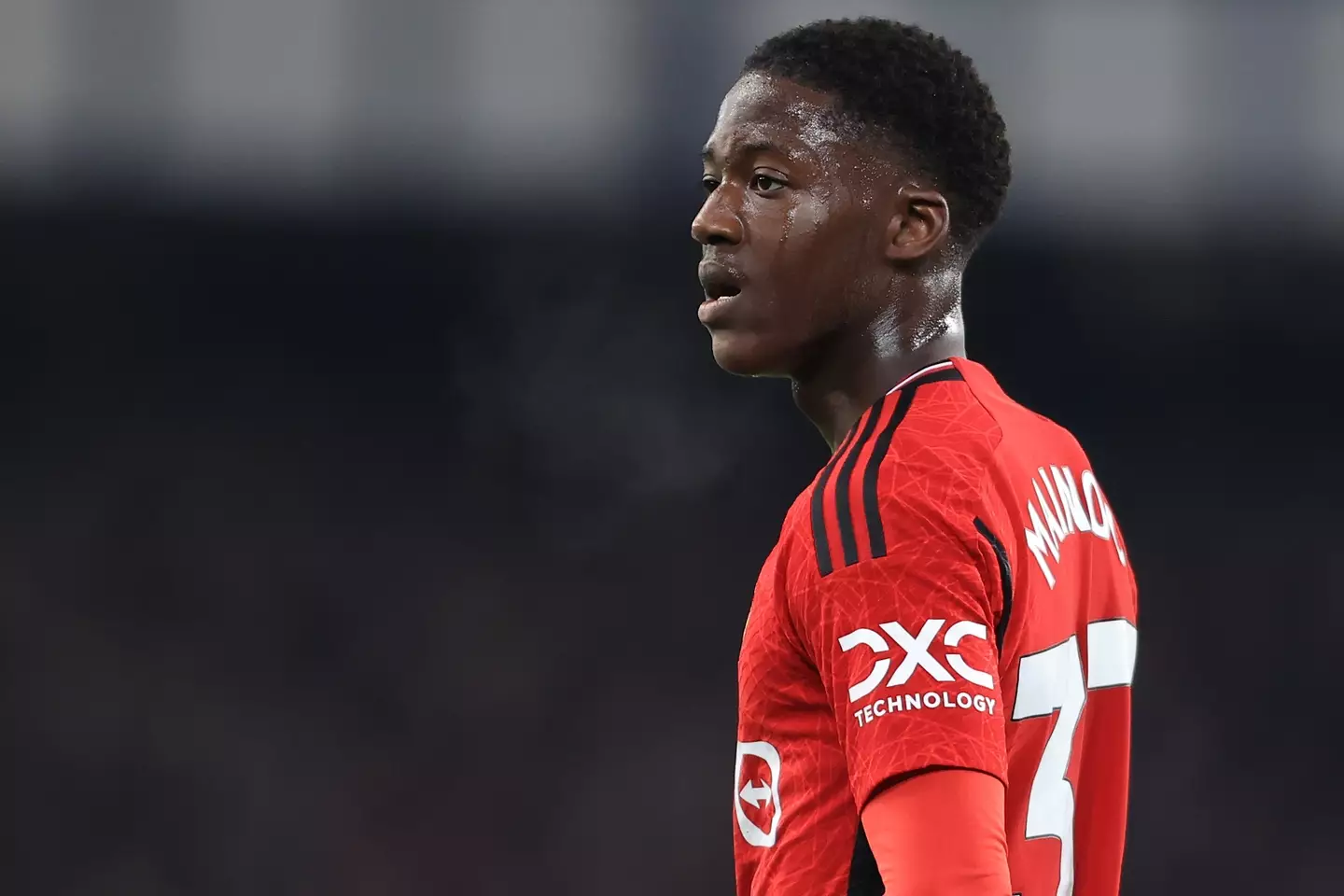 Mainoo impressed on first Premier League start. (Image