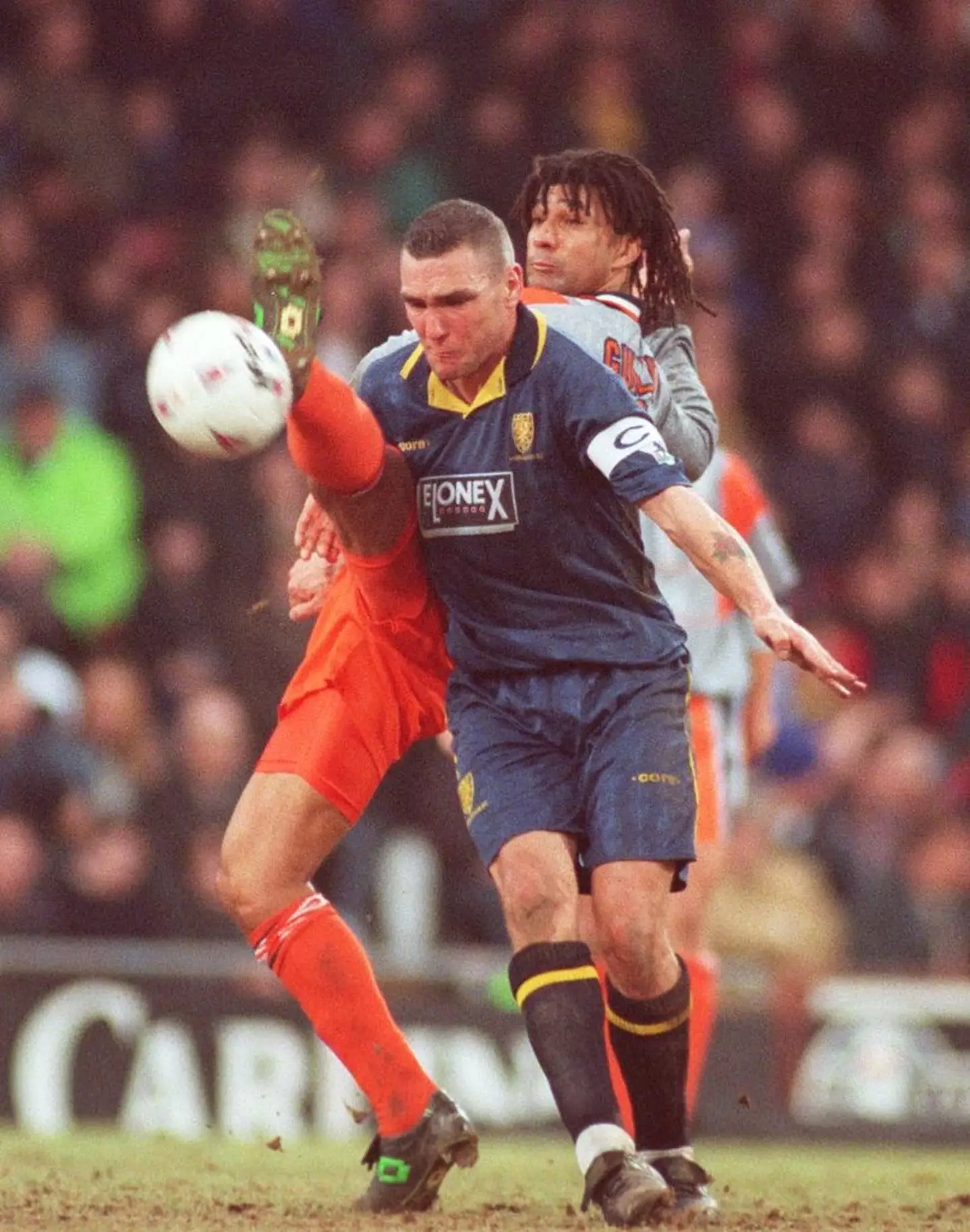 Vinnie Jones and Ruud Gullit (Credit:Getty)