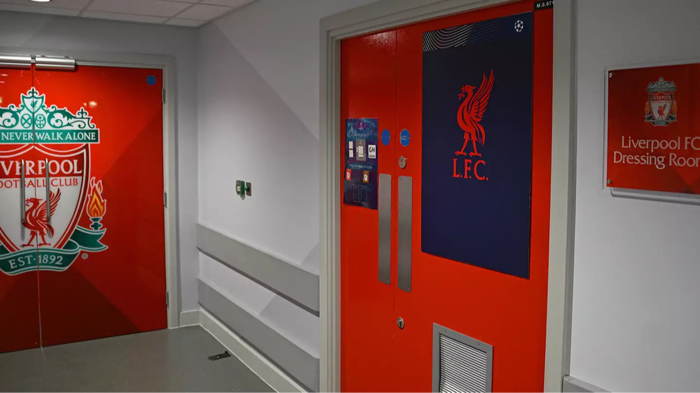 Two Man Utd Legends Have Shirts Displayed in Dressing Room at Anfield