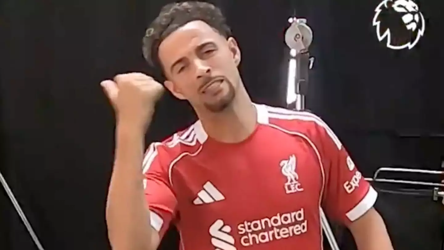 Liverpool fans spot Curtis Jones 'trolling' Newcastle about Alexander Isak transfer saga in new video