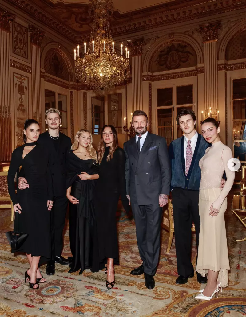 David Beckham shared a family photo as he paid tribute to Victoria. Image: Instagram/David Beckham