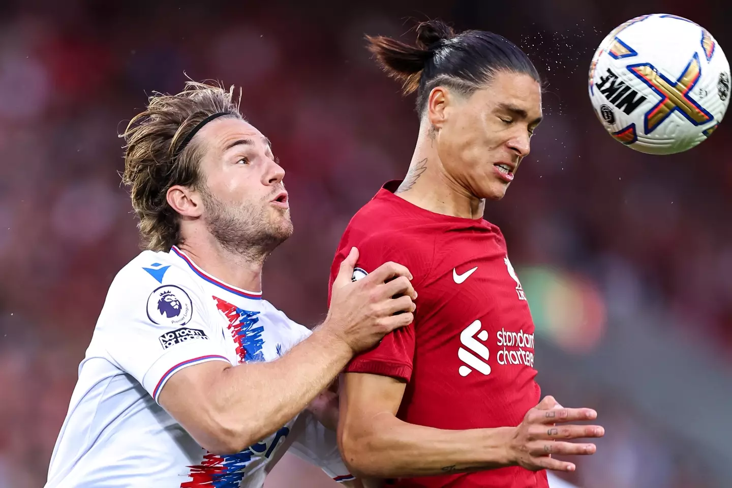 Joachim Andersen and Darwin Nunez duel for the ball. Image: Getty