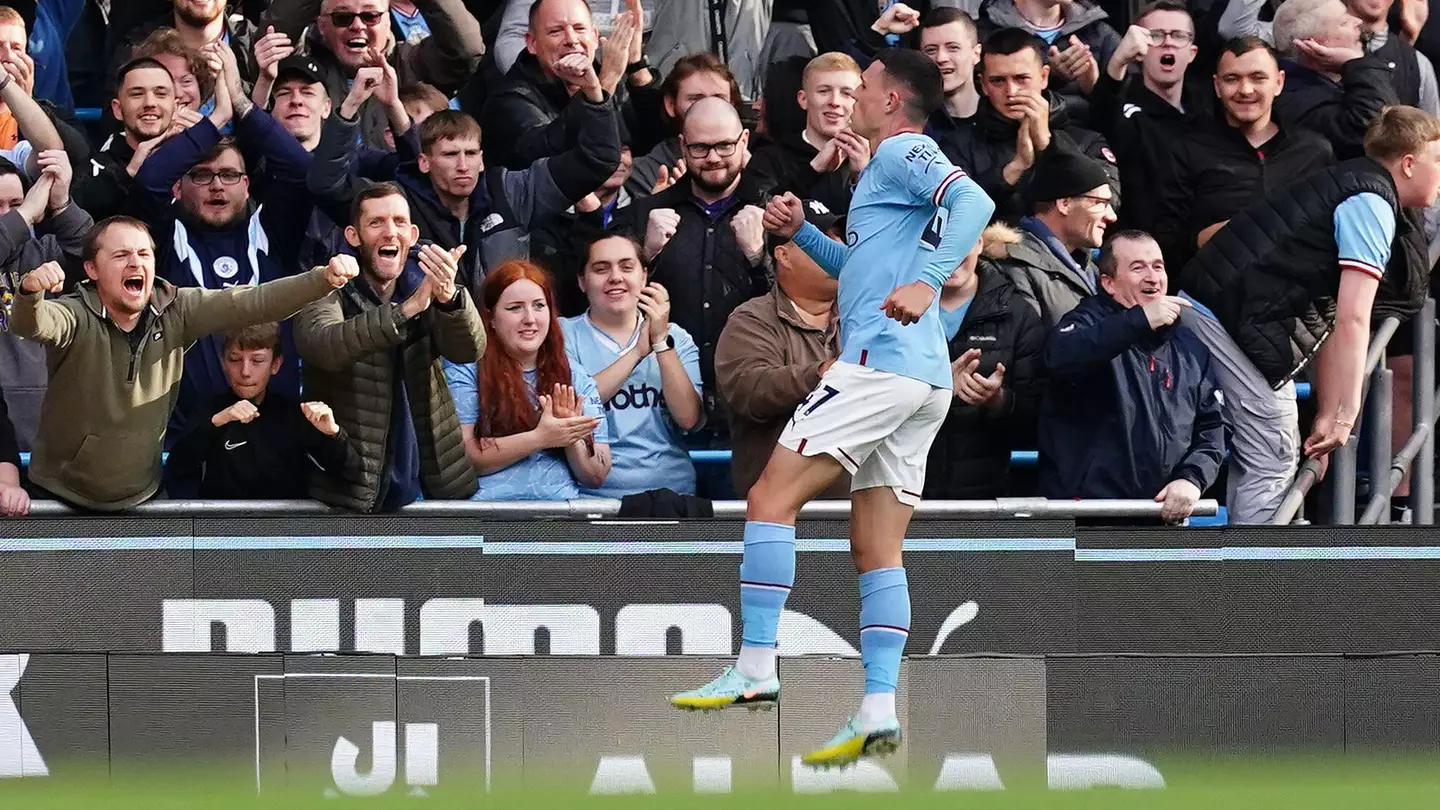 Phil Foden extends Manchester City contract with new deal until 2027