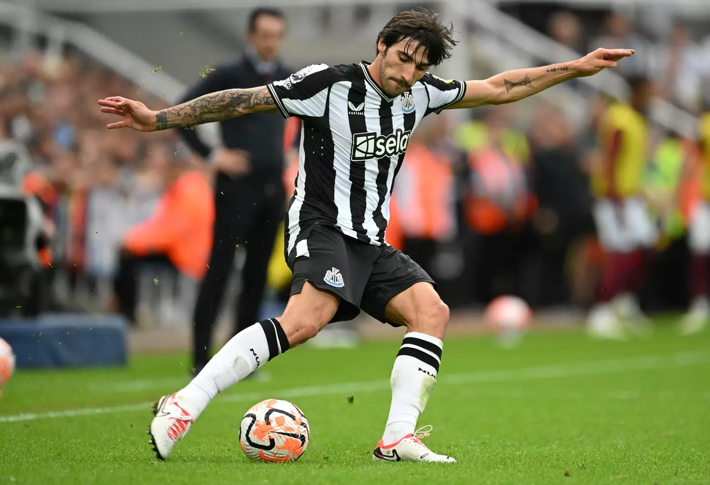 Sandro Tonali in action for Newcastle United. Image: Getty