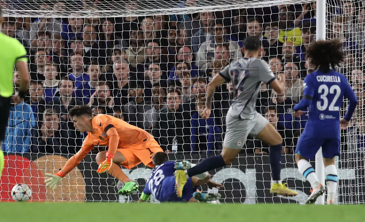 Kepa Arrizabalaga of Chelsea dives but fails to keep out the shot of Noah Okafor of Red Bull Salzburg as he scores to make it 1-1 during the UEFA Champions League match. (Alamy)