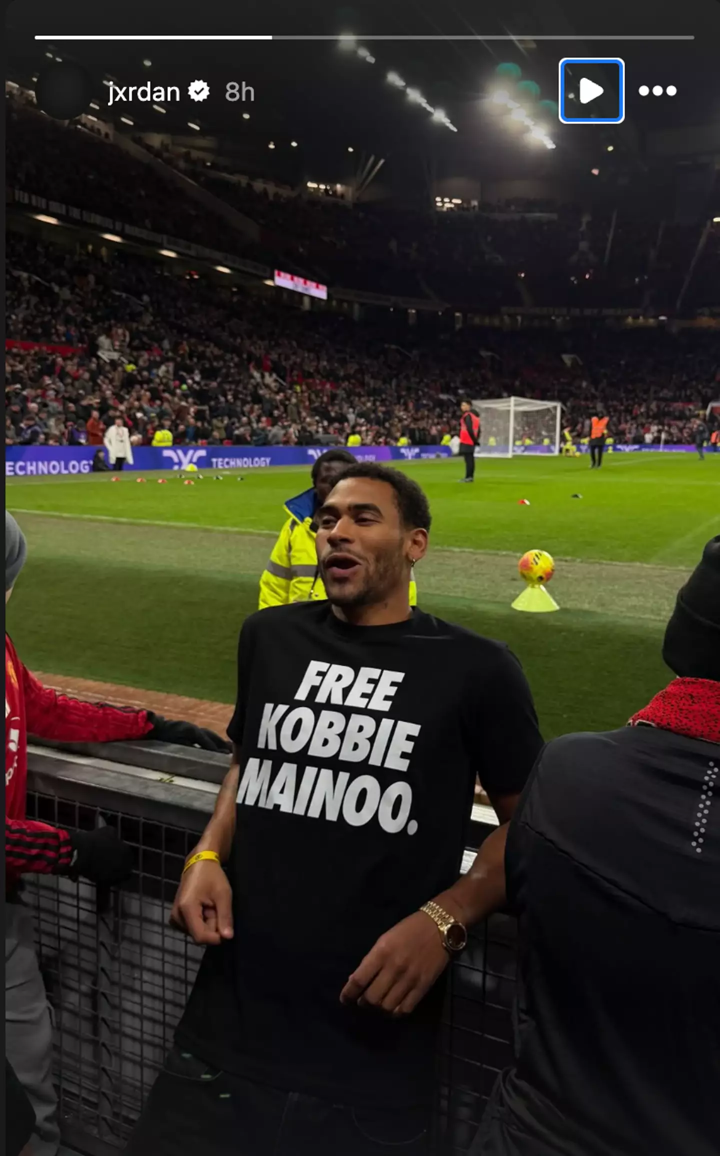 Kobbie Mainoo's brother Jordan posted this picture on his Instagram story after Monday's full-time whistle. Image credit: jxrdan