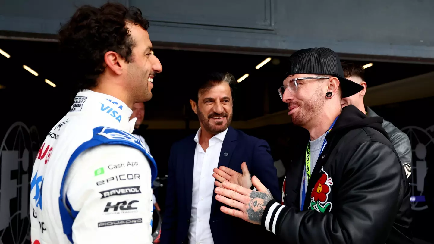 Daniel Ricciardo talks with YouTube star Mat Armstrong