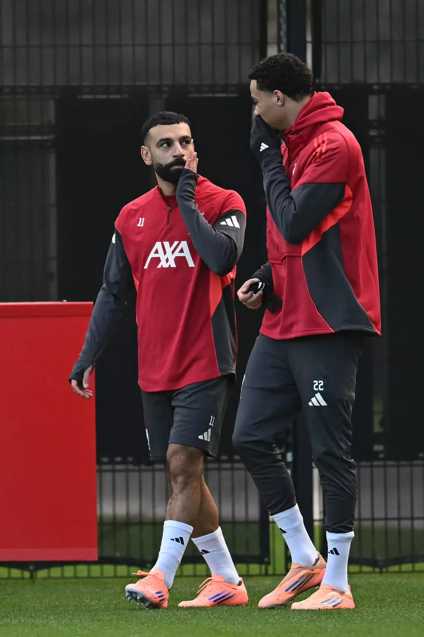 Mohamed Salah spoke to Hugo Ekitike at Liverpool's training session on Monday. Image: Getty