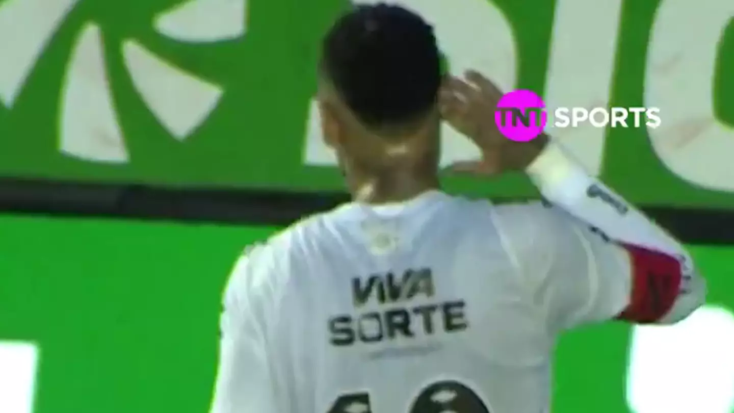 Neymar reveals what he told rival fans seconds before scoring super-rare 'Olimpico' goal