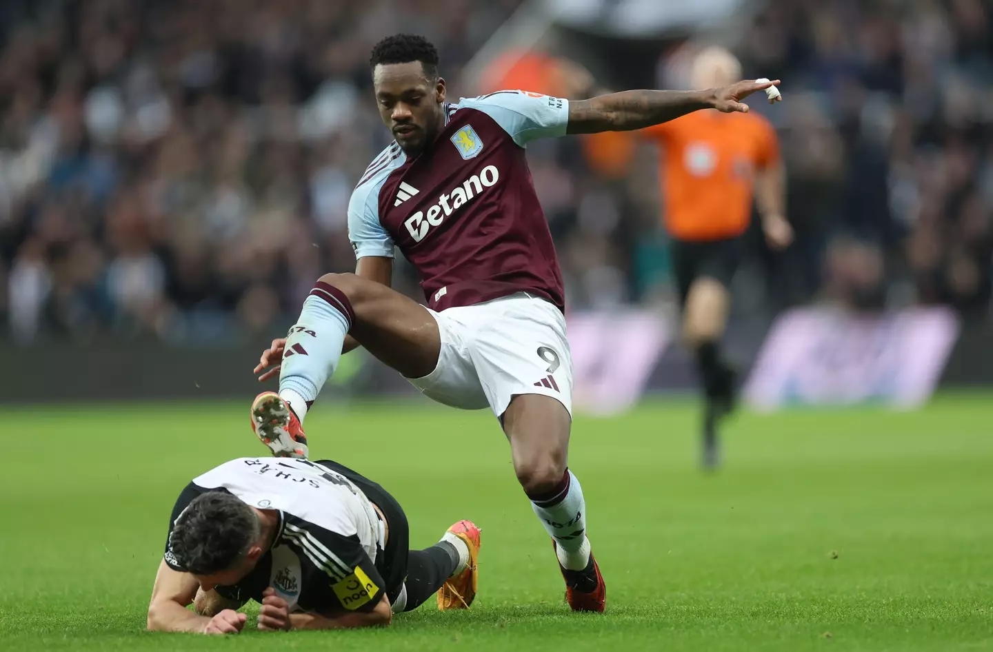 Aston Villa's Jhon Duran. (Image: Getty)