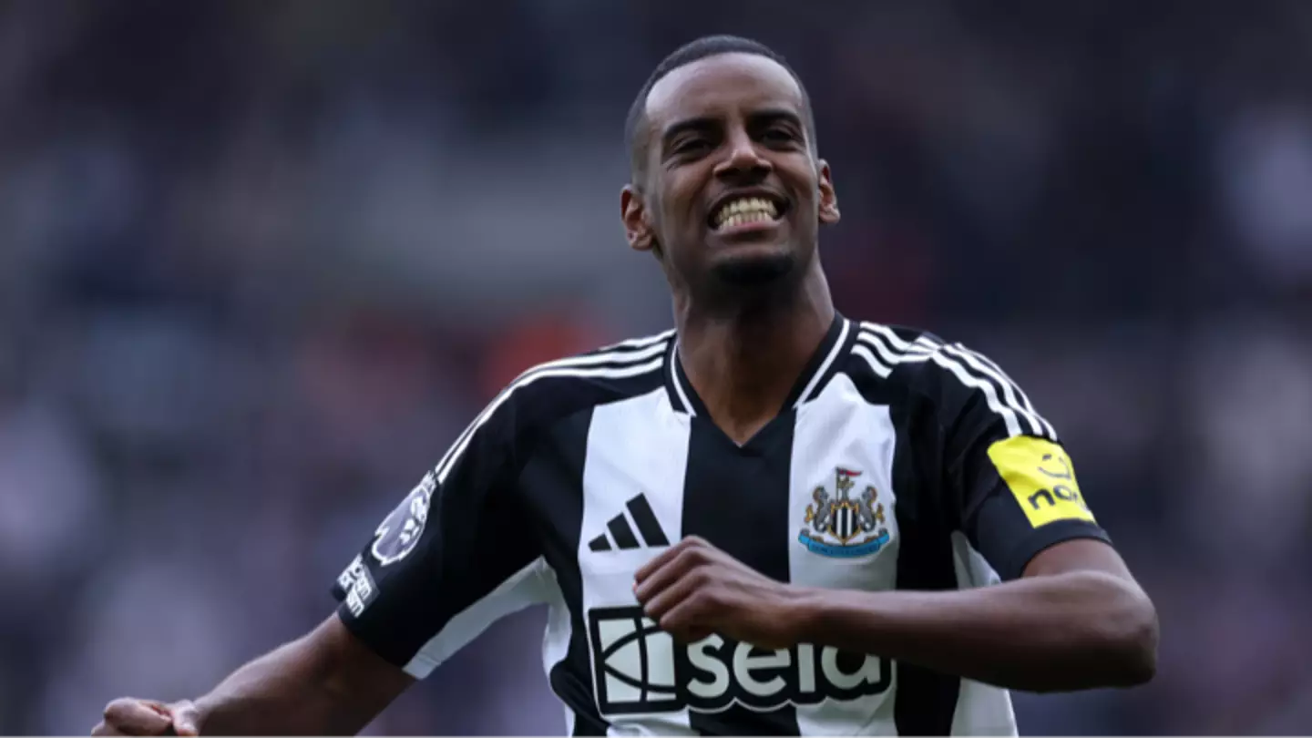 Liverpool receive shock Alexander Isak bombshell after record-breaking Newcastle report drops that changes everything
