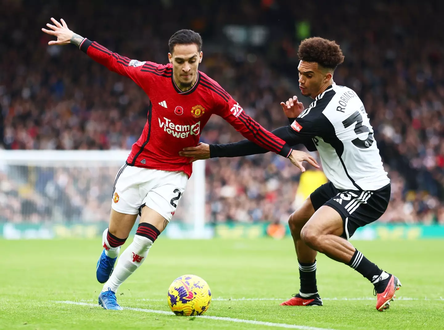 Antony in action against Fulham. Image: Getty 