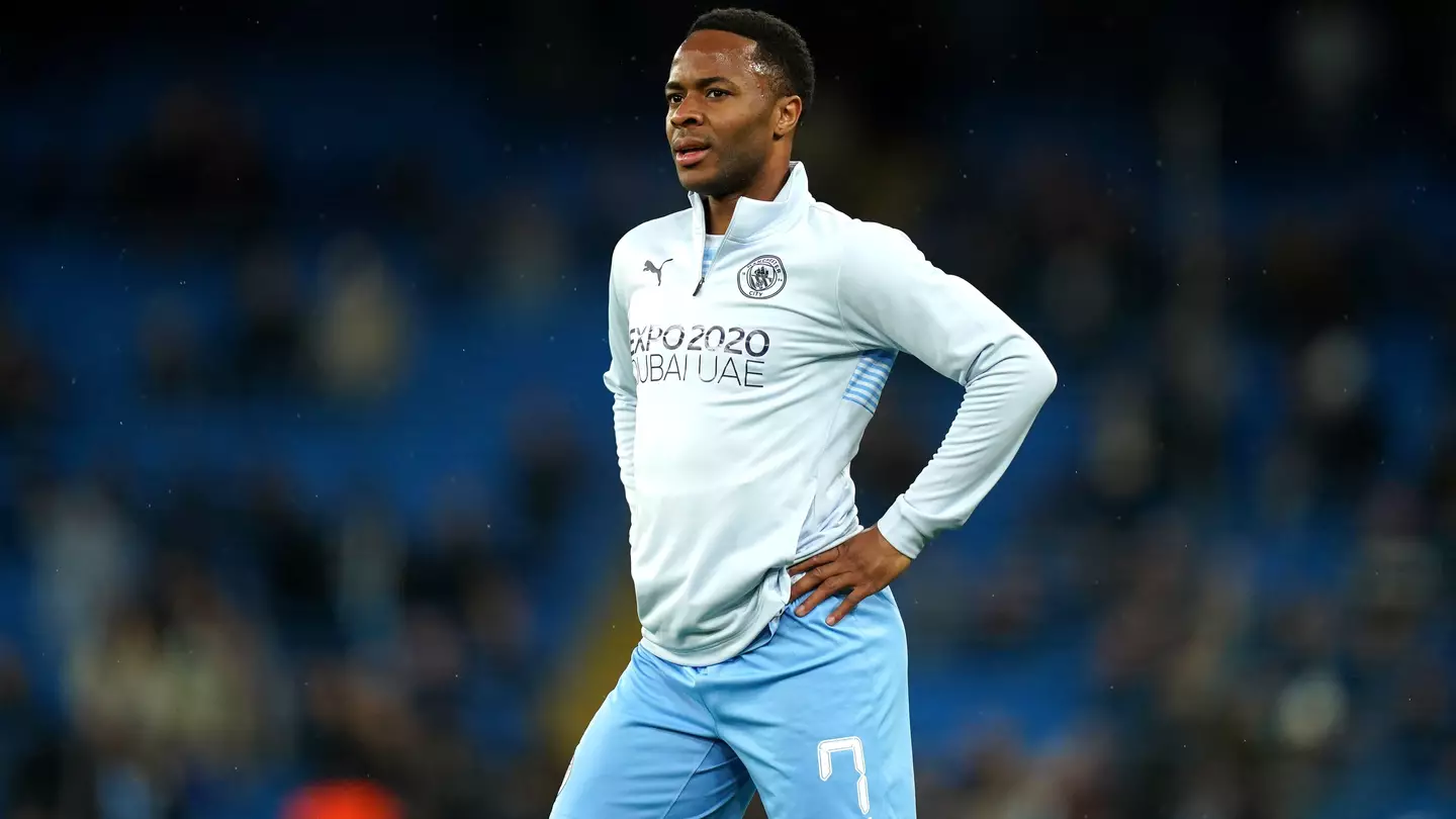 Manchester City's Raheem Sterling warms up prior to the UEFA Champions League Quarter Final first leg match at the Etihad Stadium, Manchester. (Alamy)