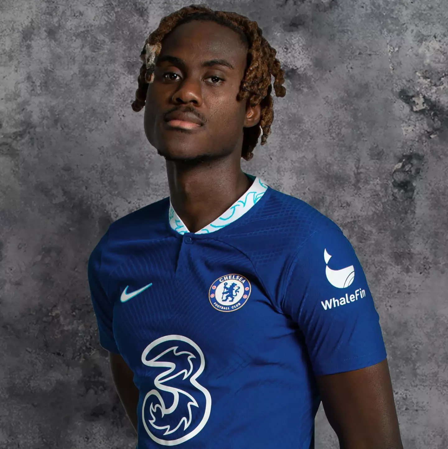 Trevoh Chalobah rocking the new Chelsea kit. (Chelsea FC)