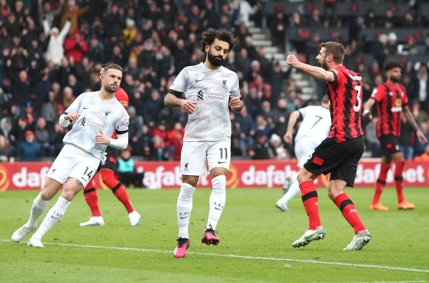 Ferdinand clearly wasn't happy with Liverpool's reaction. Image: Alamy